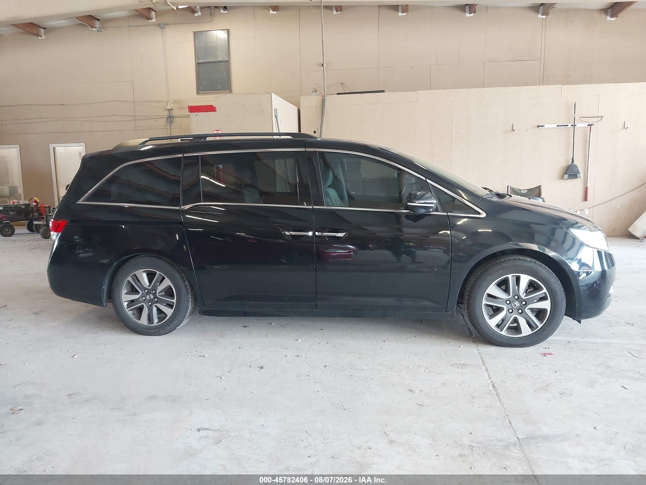 2014 Honda Odyssey Touring/touring Elite Black vin: 5FNRL5H98EB002151