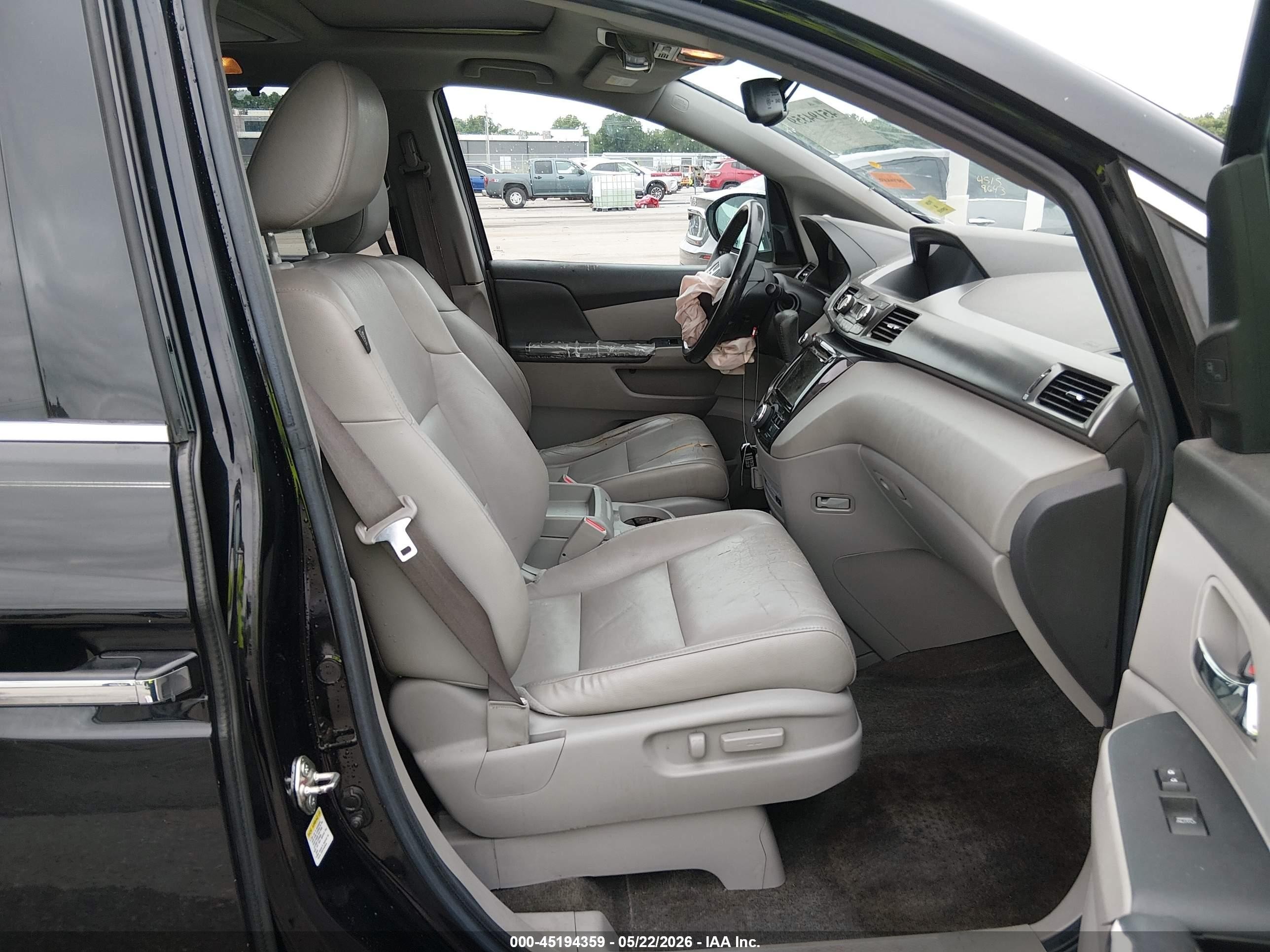 2014 Honda Odyssey Touring/touring Elite Black vin: 5FNRL5H98EB008354