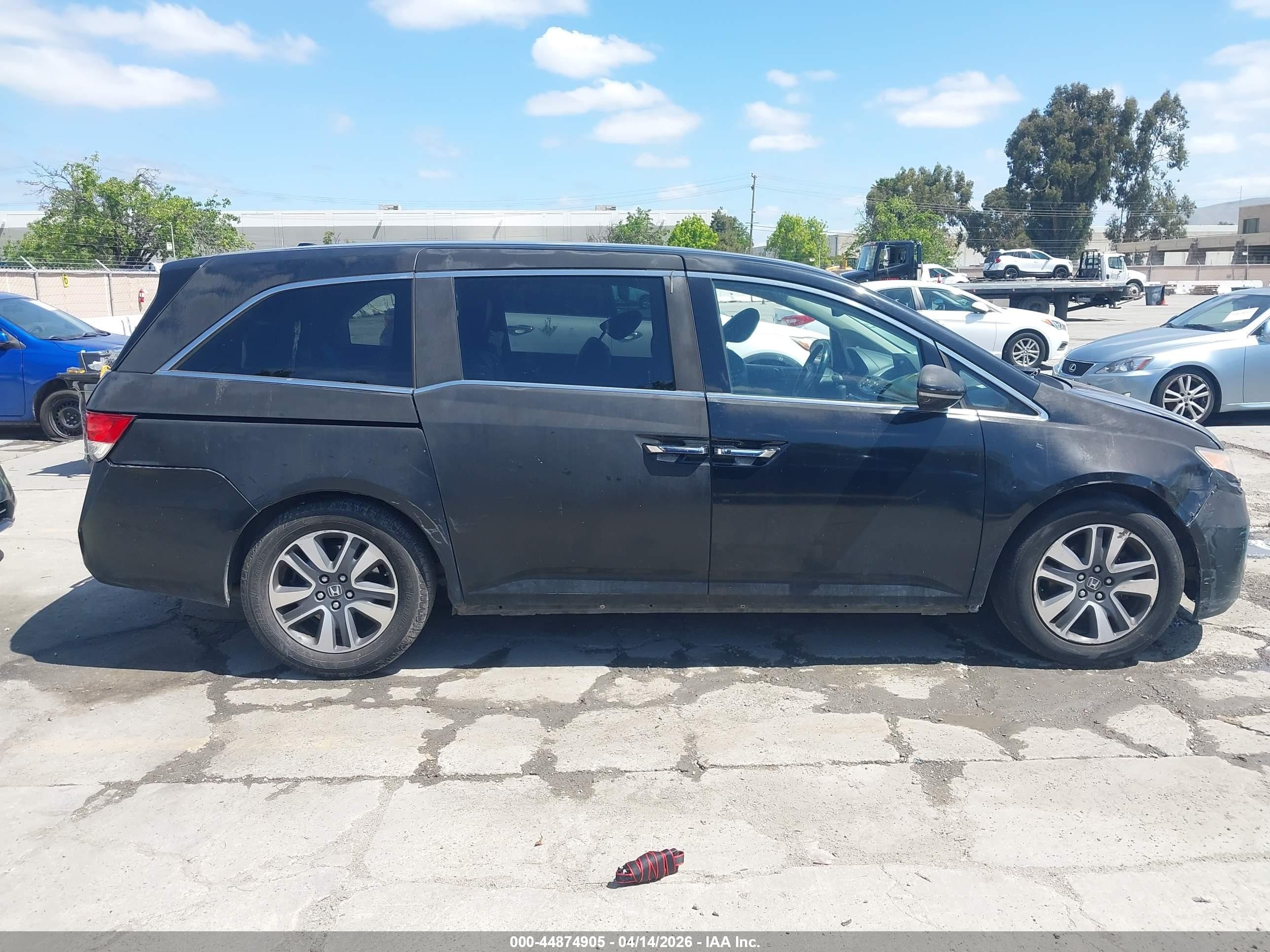 2014 Honda Odyssey Touring/touring Elite Black vin: 5FNRL5H98EB031567