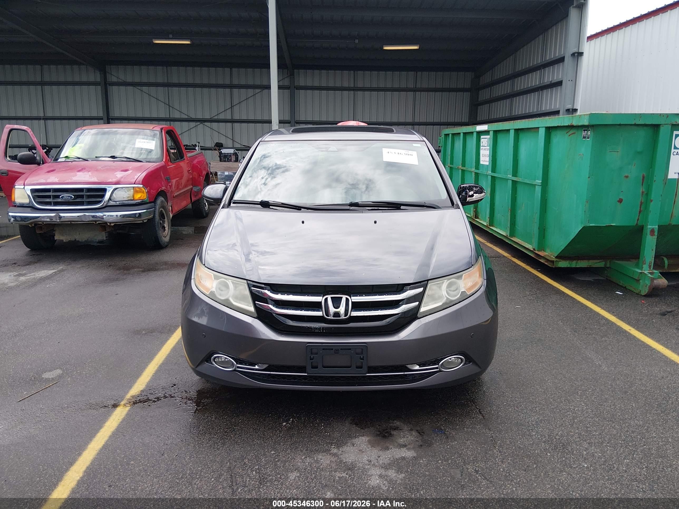 2014 Honda Odyssey Touring/touring Elite Gray vin: 5FNRL5H98EB058509