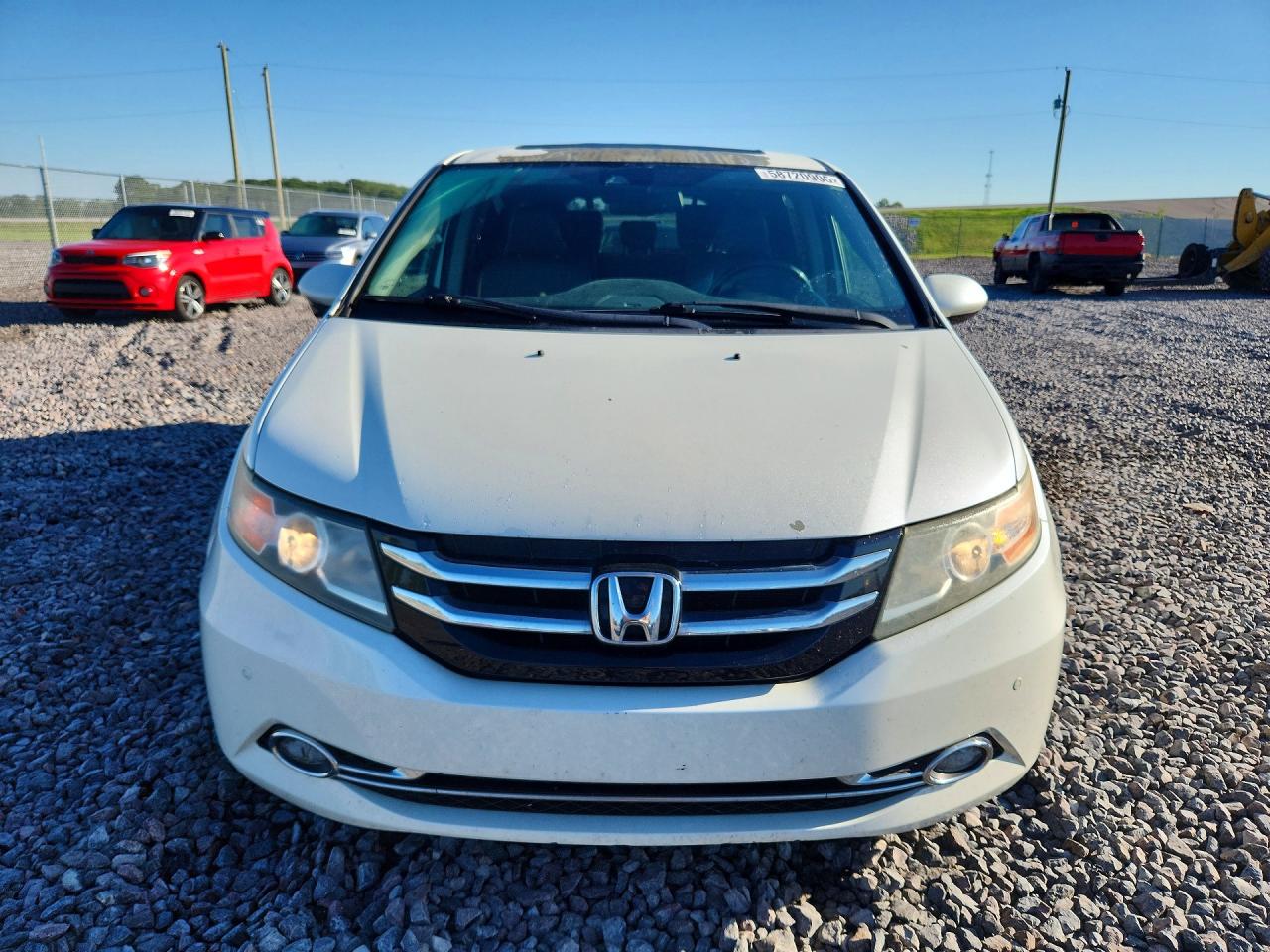 2014 Honda Odyssey Touring White vin: 5FNRL5H98EB070157