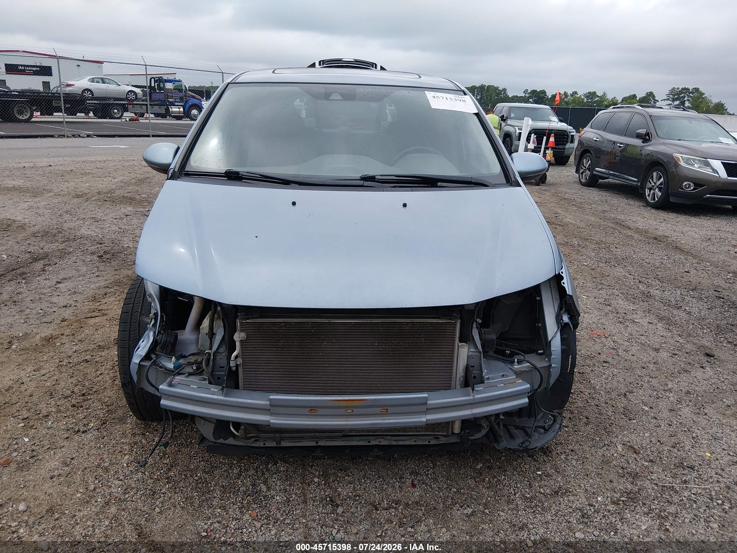 2014 Honda Odyssey Touring/touring Elite Blue vin: 5FNRL5H98EB112732