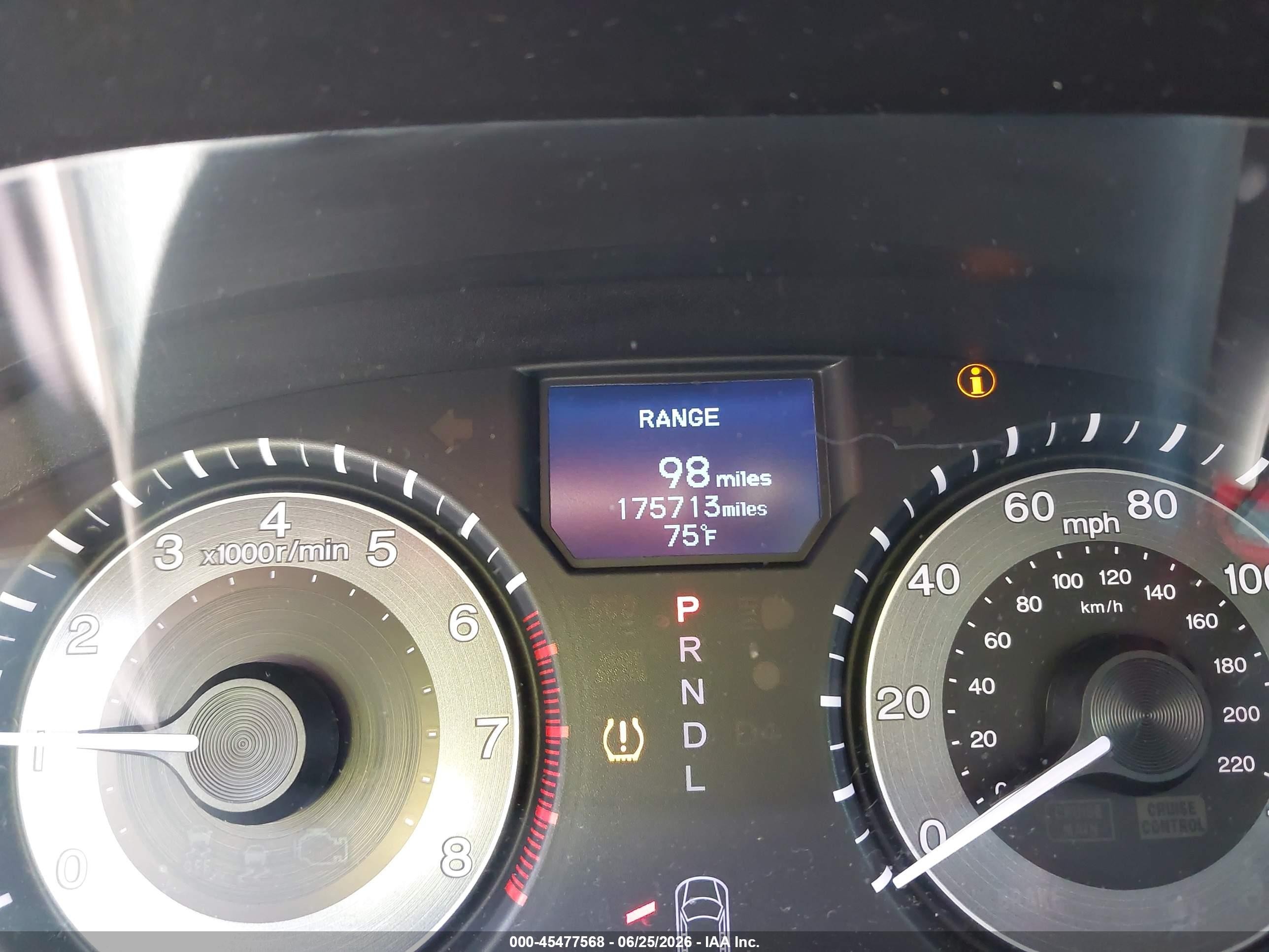 2014 Honda Odyssey Touring/touring Elite White vin: 5FNRL5H98EB123388