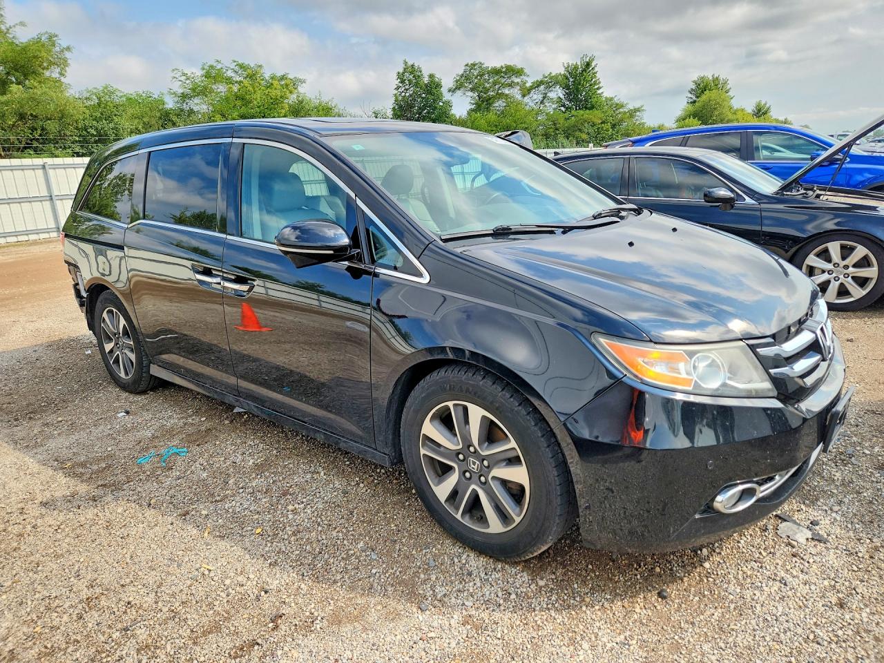 2014 Honda Odyssey Touring Black vin: 5FNRL5H98EB136271