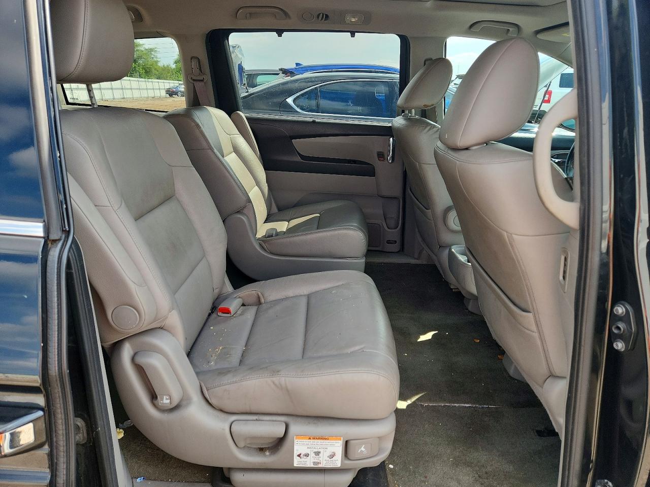 2014 Honda Odyssey Touring Black vin: 5FNRL5H98EB136271