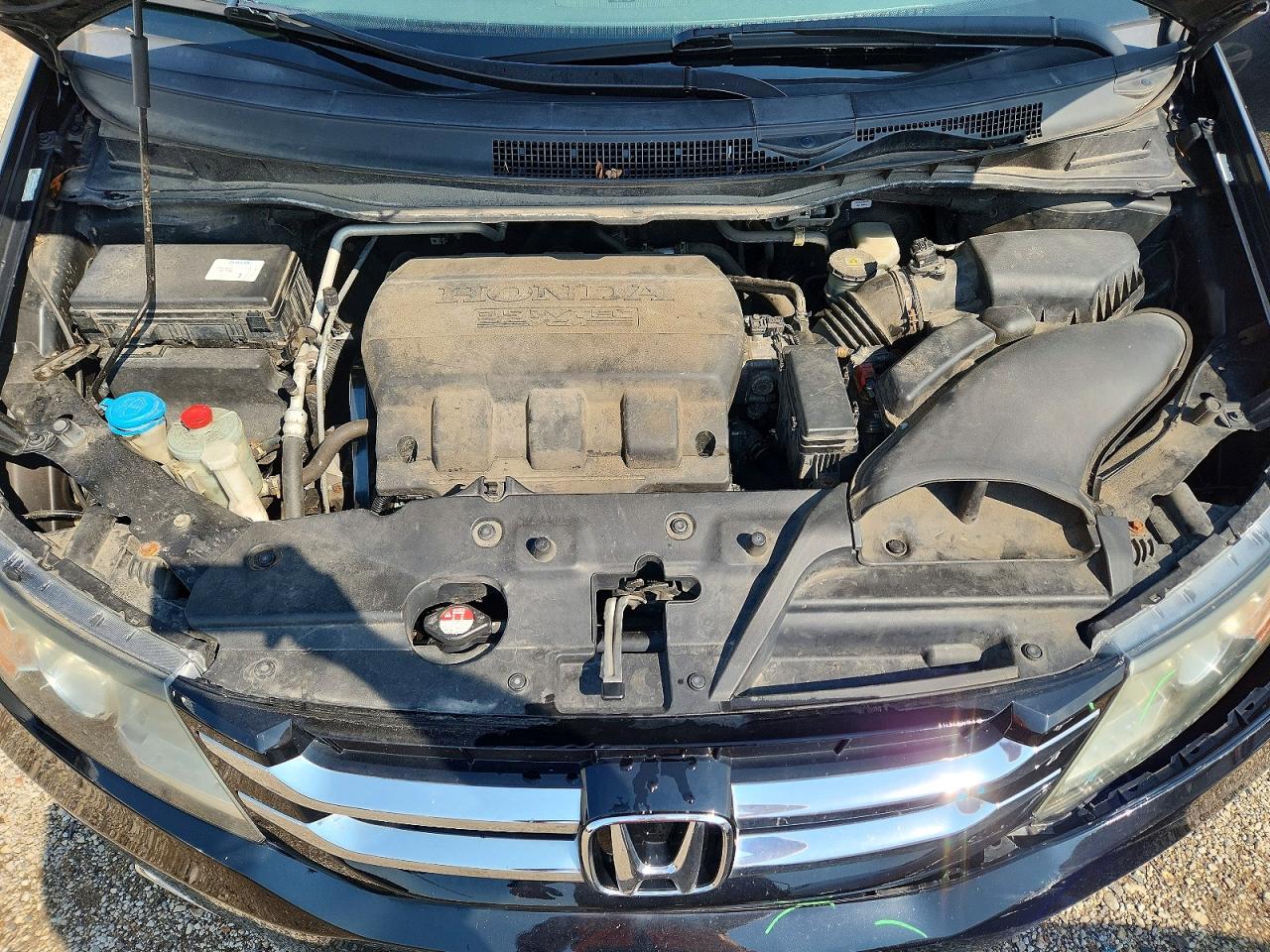 2014 Honda Odyssey Touring Black vin: 5FNRL5H98EB136271