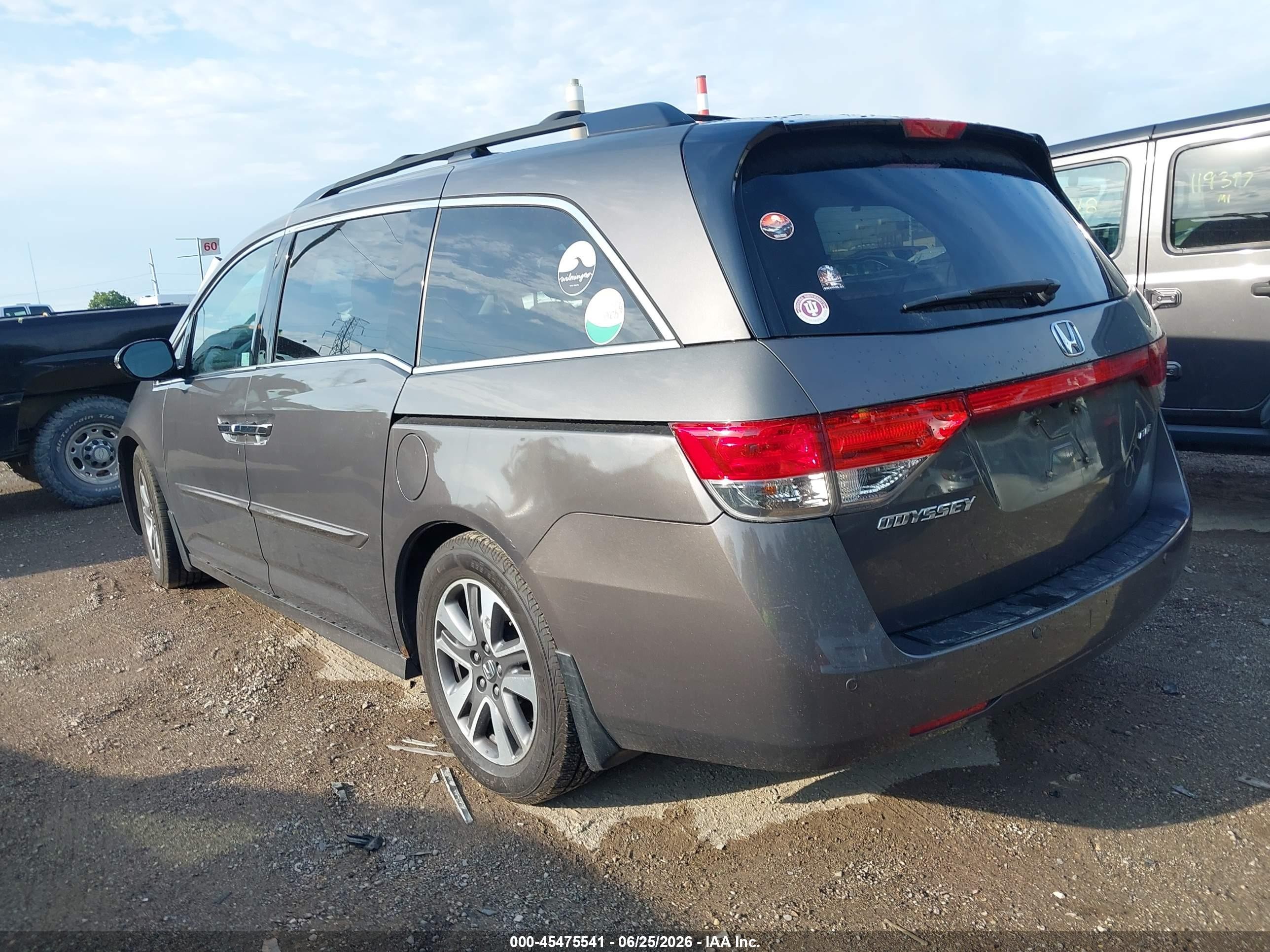 2015 Honda Odyssey Touring/touring Elite Gray vin: 5FNRL5H98FB021235