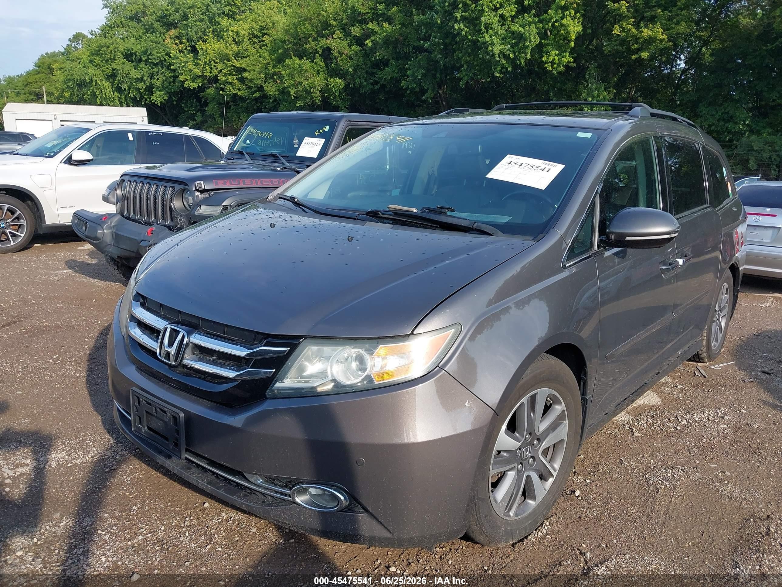 2015 Honda Odyssey Touring/touring Elite Gray vin: 5FNRL5H98FB021235