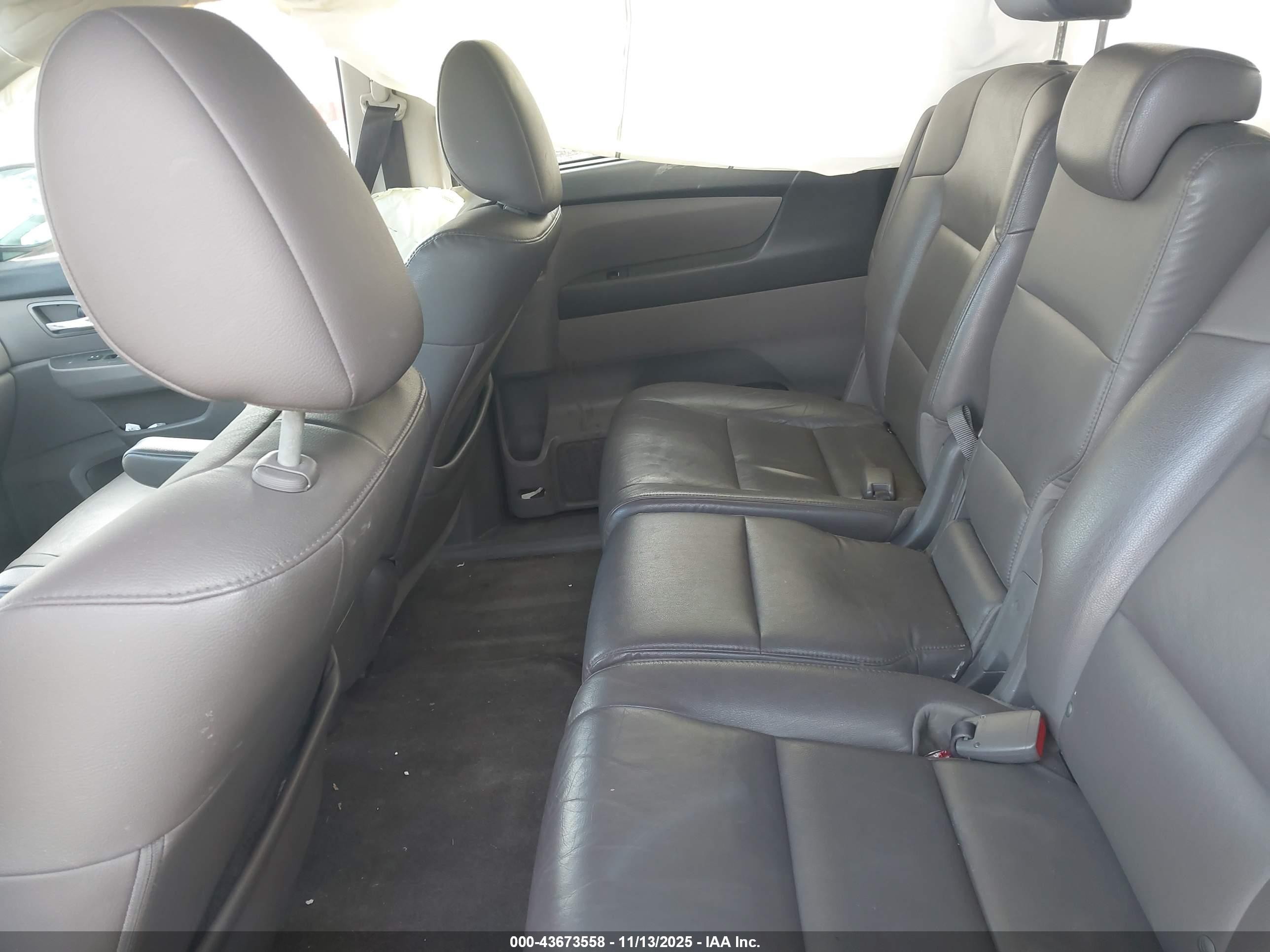 2015 Honda Odyssey Touring/touring Elite Серый vin: 5FNRL5H98FB021686