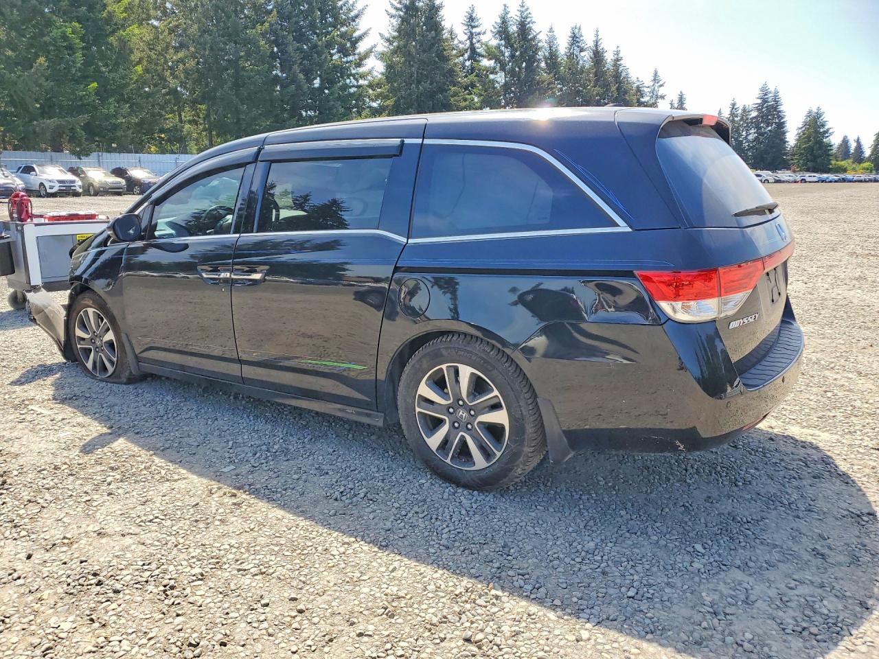 2015 Honda Odyssey Touring Black vin: 5FNRL5H98FB062464