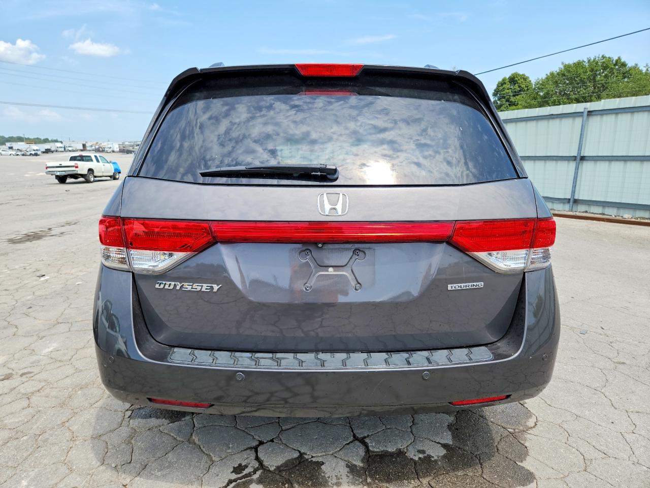 2015 Honda Odyssey Touring Gray vin: 5FNRL5H98FB064019