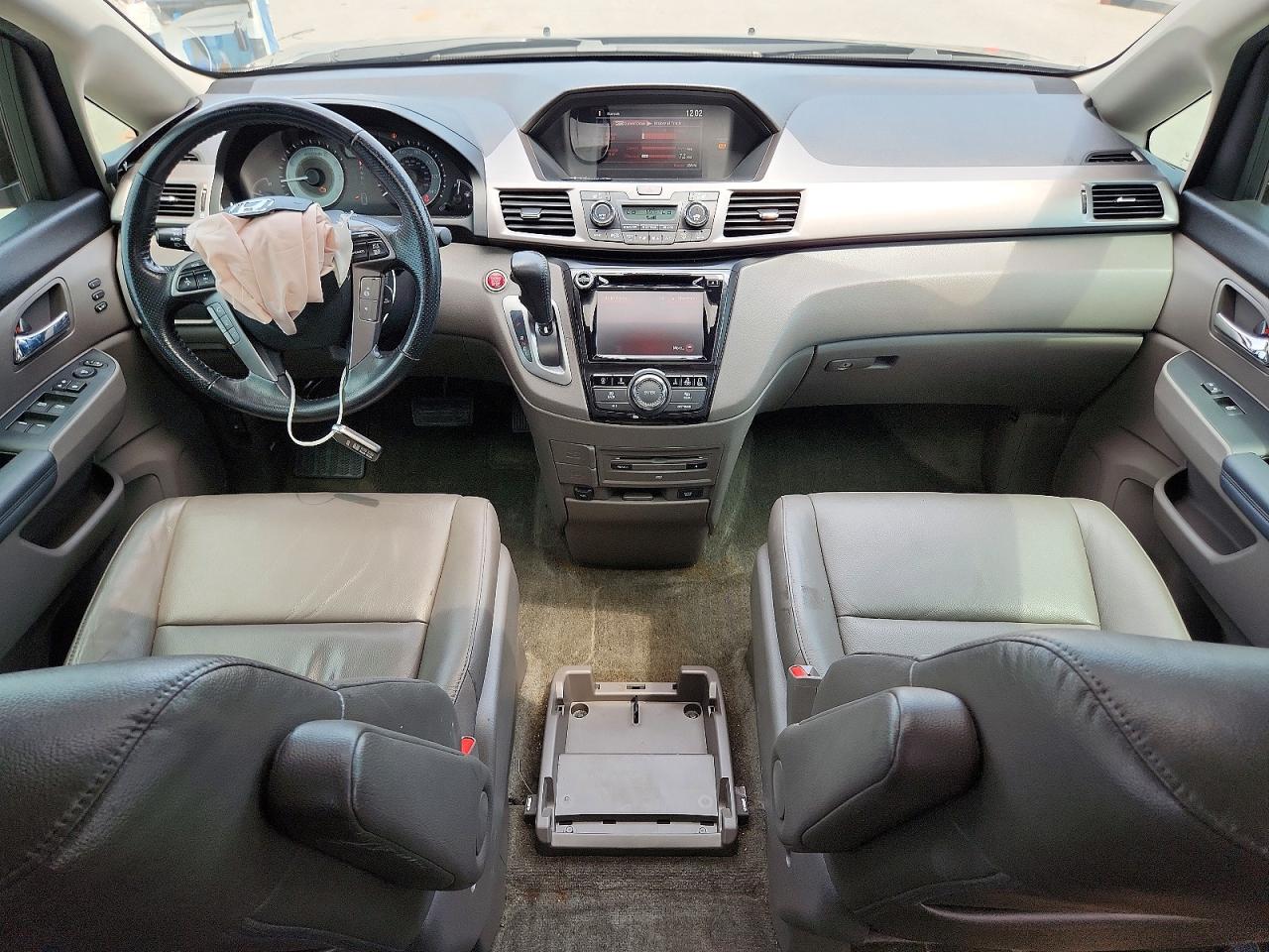 2015 Honda Odyssey Touring Gray vin: 5FNRL5H98FB064019
