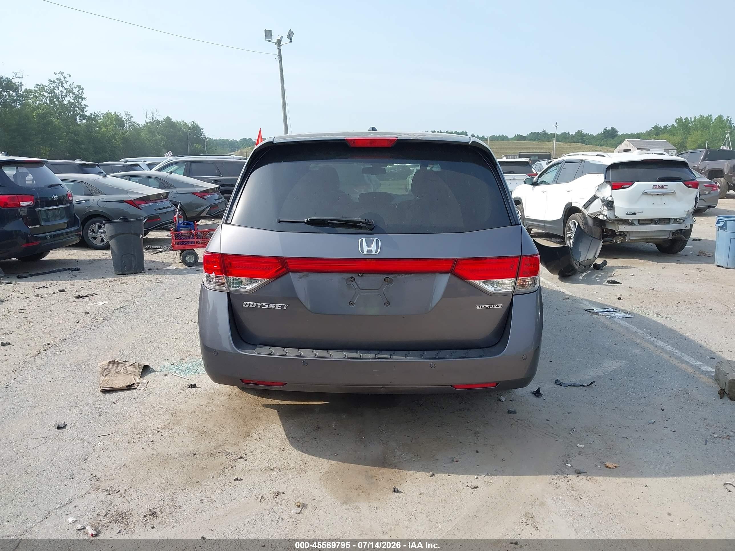2015 Honda Odyssey Touring/touring Elite Gray vin: 5FNRL5H98FB077367