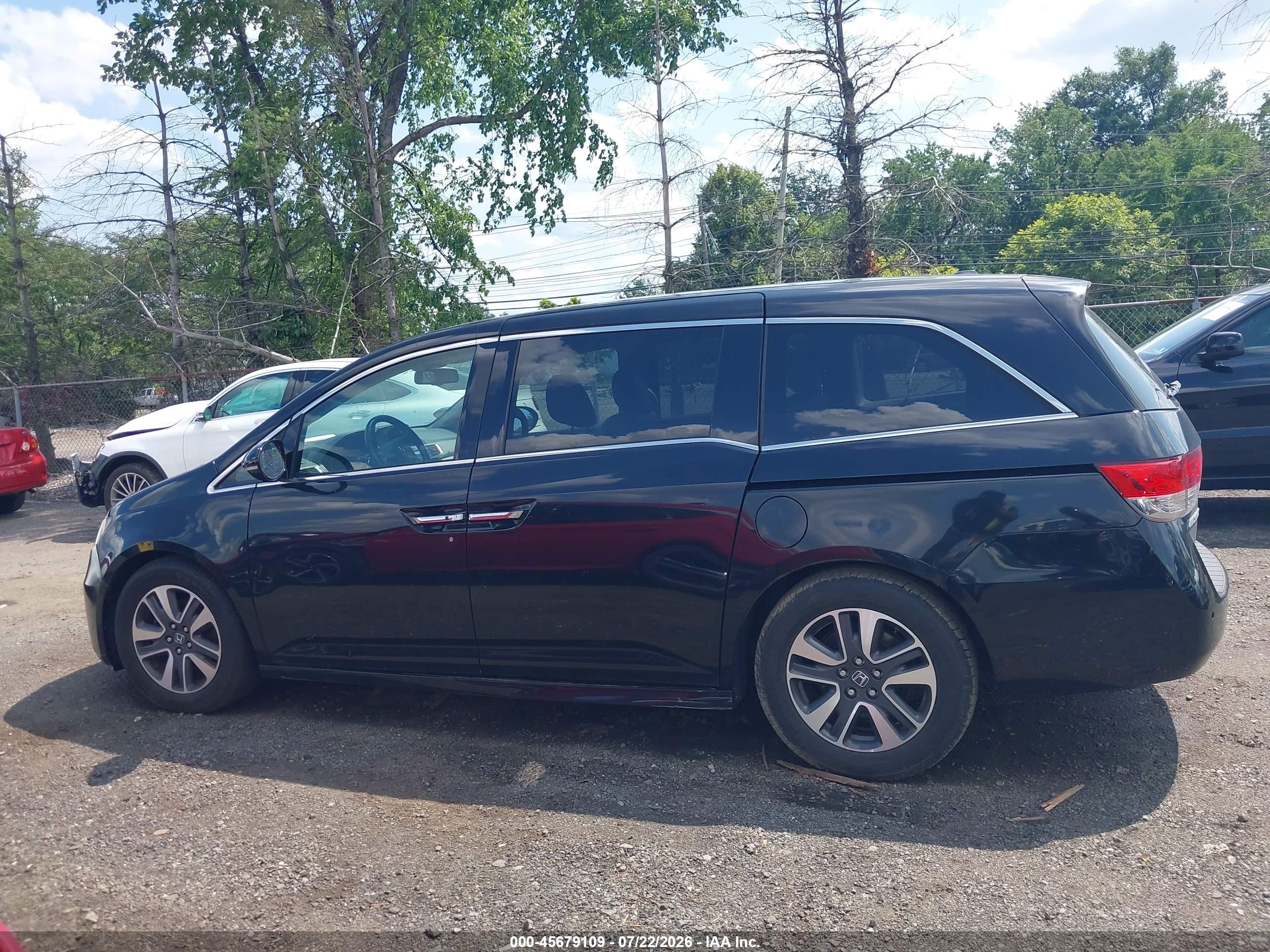 2015 Honda Odyssey Touring/touring Elite Black vin: 5FNRL5H98FB104339