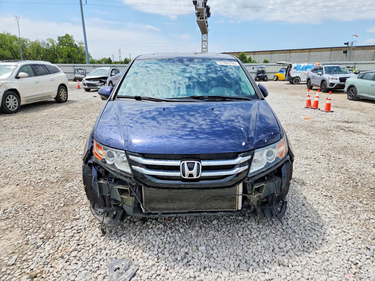 2016 Honda Odyssey Touring Синий vin: 5FNRL5H98GB083641