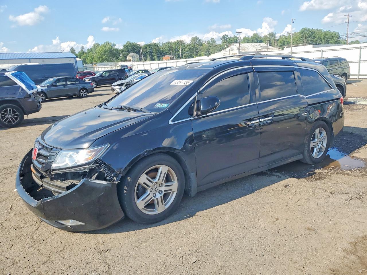 2011 Honda Odyssey Touring Black vin: 5FNRL5H99BB011209
