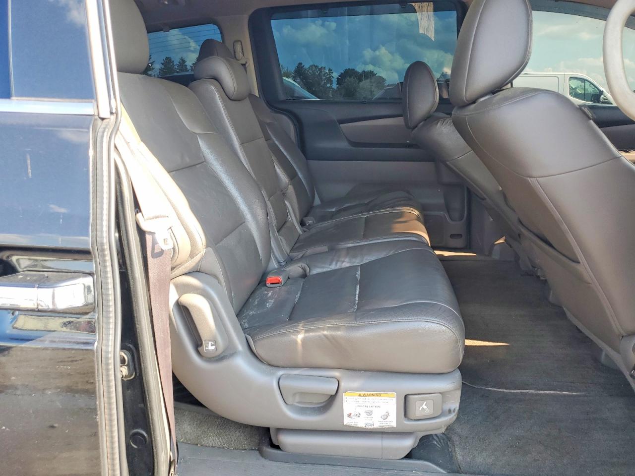 2011 Honda Odyssey Touring Black vin: 5FNRL5H99BB011209