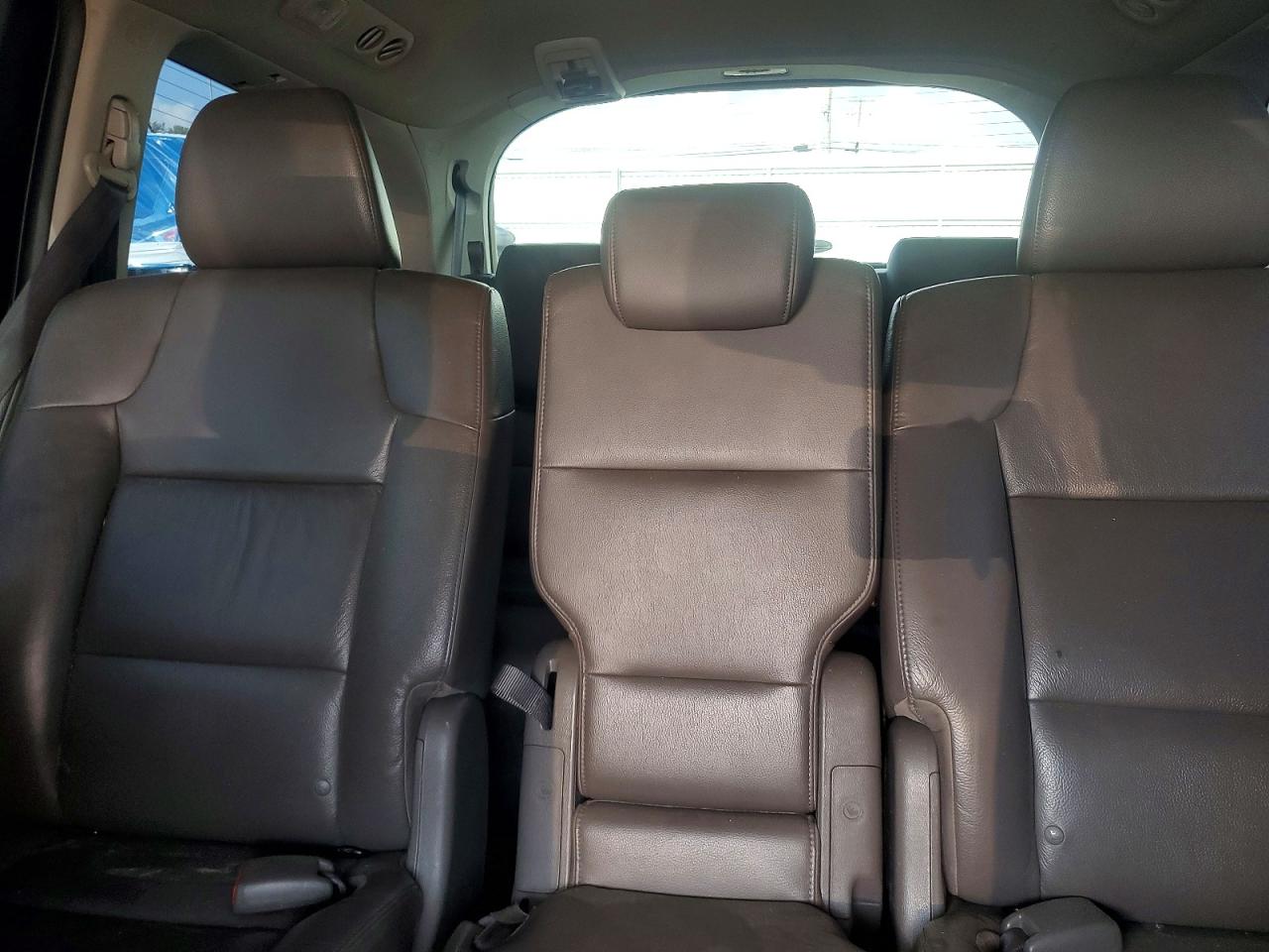 2011 Honda Odyssey Touring Black vin: 5FNRL5H99BB011209