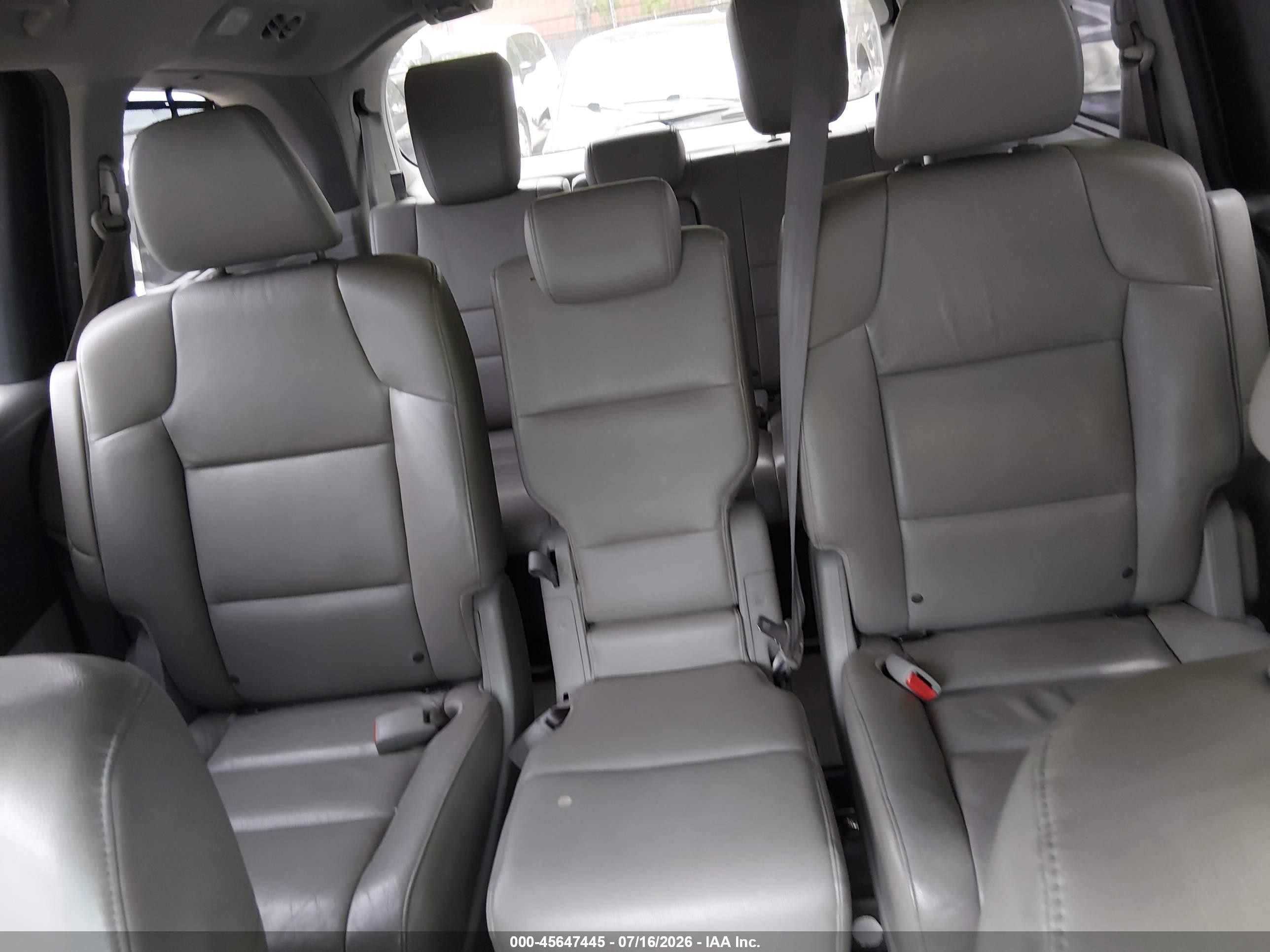 2011 Honda Odyssey Touring/touring Elite Gray vin: 5FNRL5H99BB016491