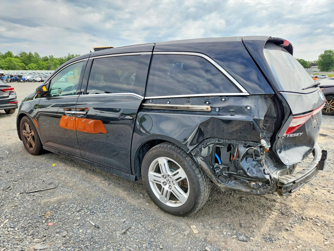 2011 Honda Odyssey Touring Black vin: 5FNRL5H99BB019908