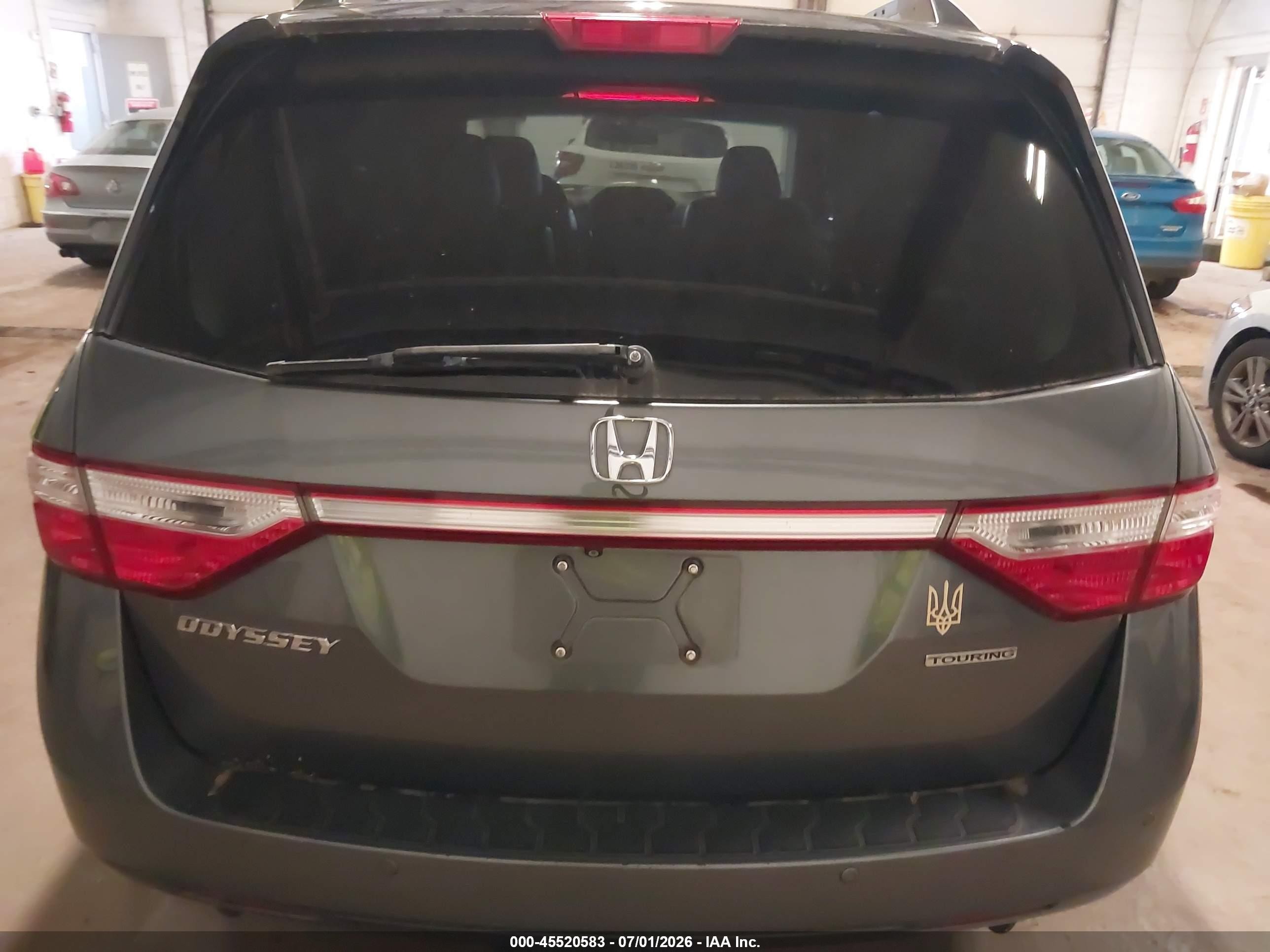 2011 Honda Odyssey Touring/touring Elite Gray vin: 5FNRL5H99BB041648