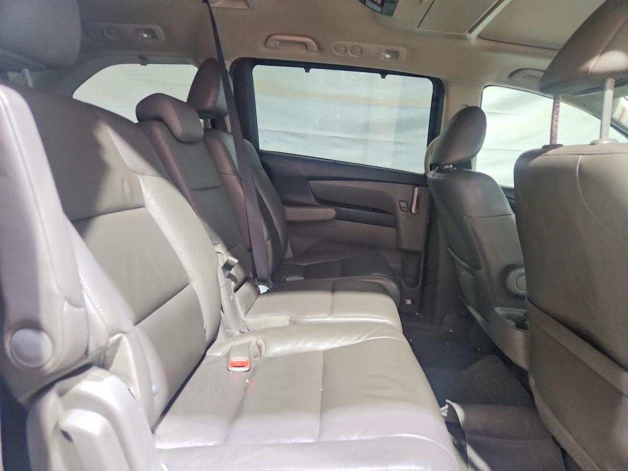 2011 Honda Odyssey Touring Gray vin: 5FNRL5H99BB089523
