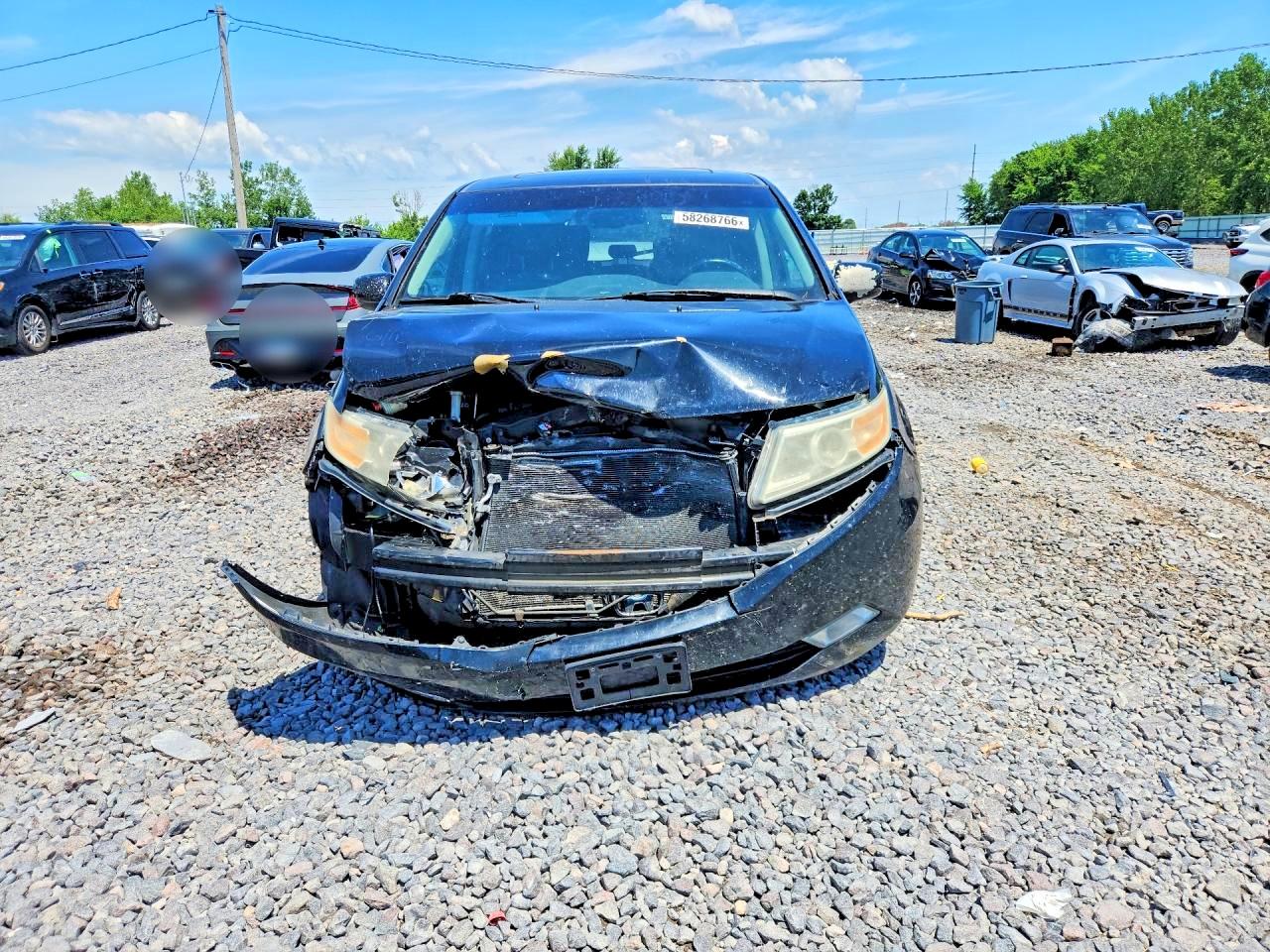 2011 Honda Odyssey Touring Black vin: 5FNRL5H99BB093572