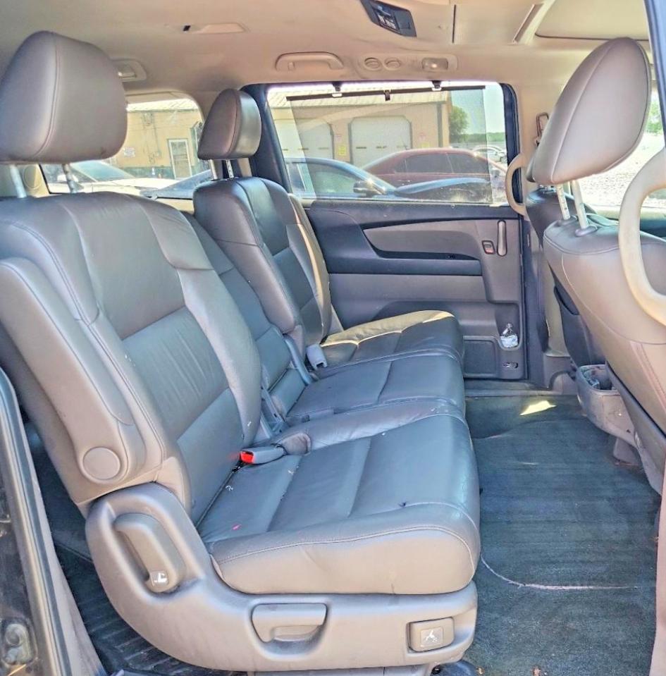 2011 Honda Odyssey Touring Black vin: 5FNRL5H99BB093572