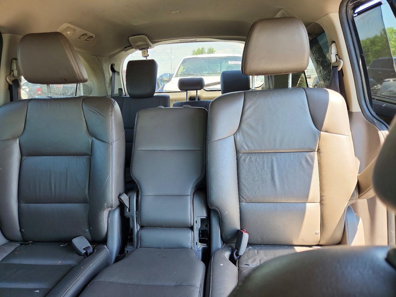 2011 Honda Odyssey Touring Black vin: 5FNRL5H99BB093572