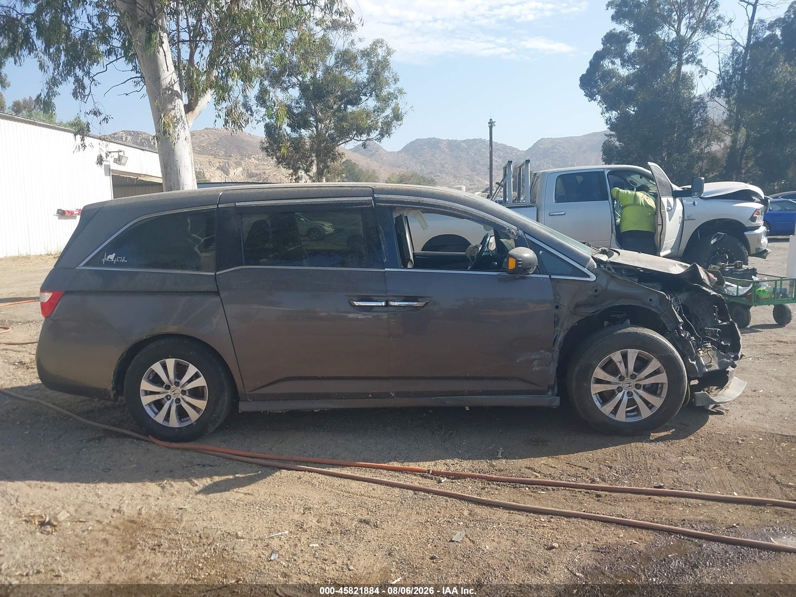 2012 Honda Odyssey Touring/touring Elite Gray vin: 5FNRL5H99CB004438