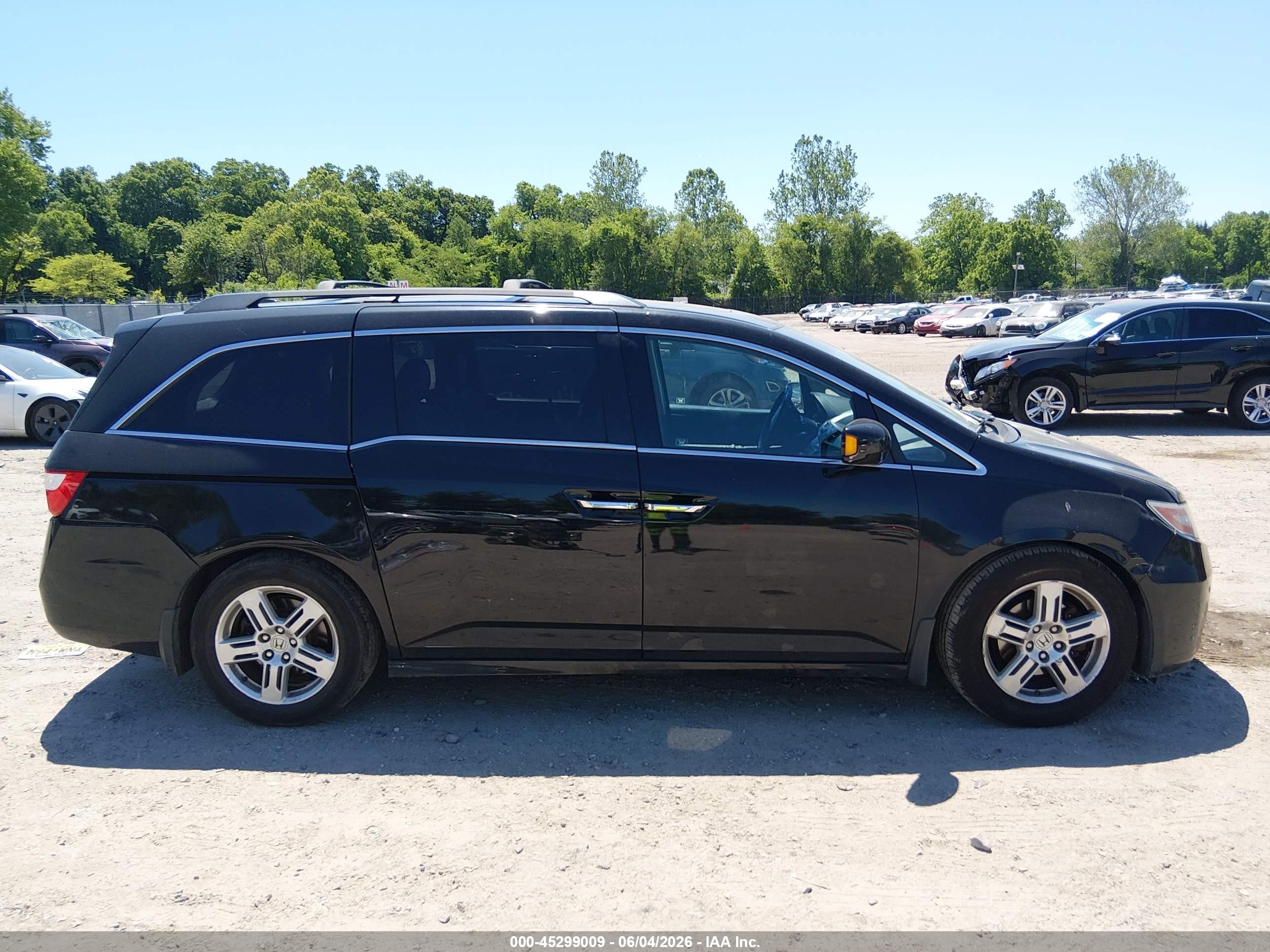 2012 Honda Odyssey Touring/touring Elite Black vin: 5FNRL5H99CB033485