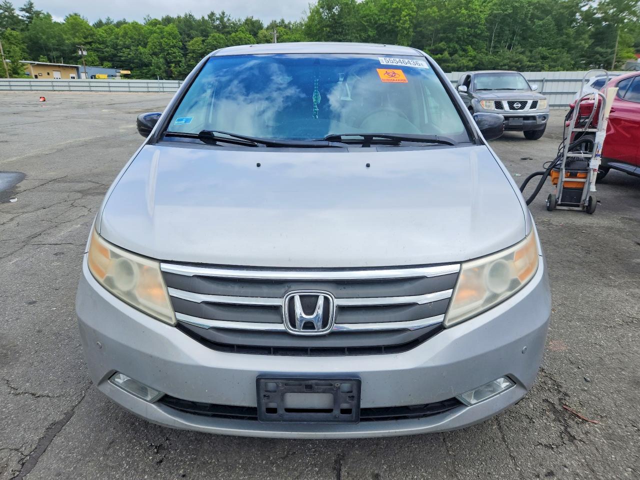 2012 Honda Odyssey Touring Silver vin: 5FNRL5H99CB037522