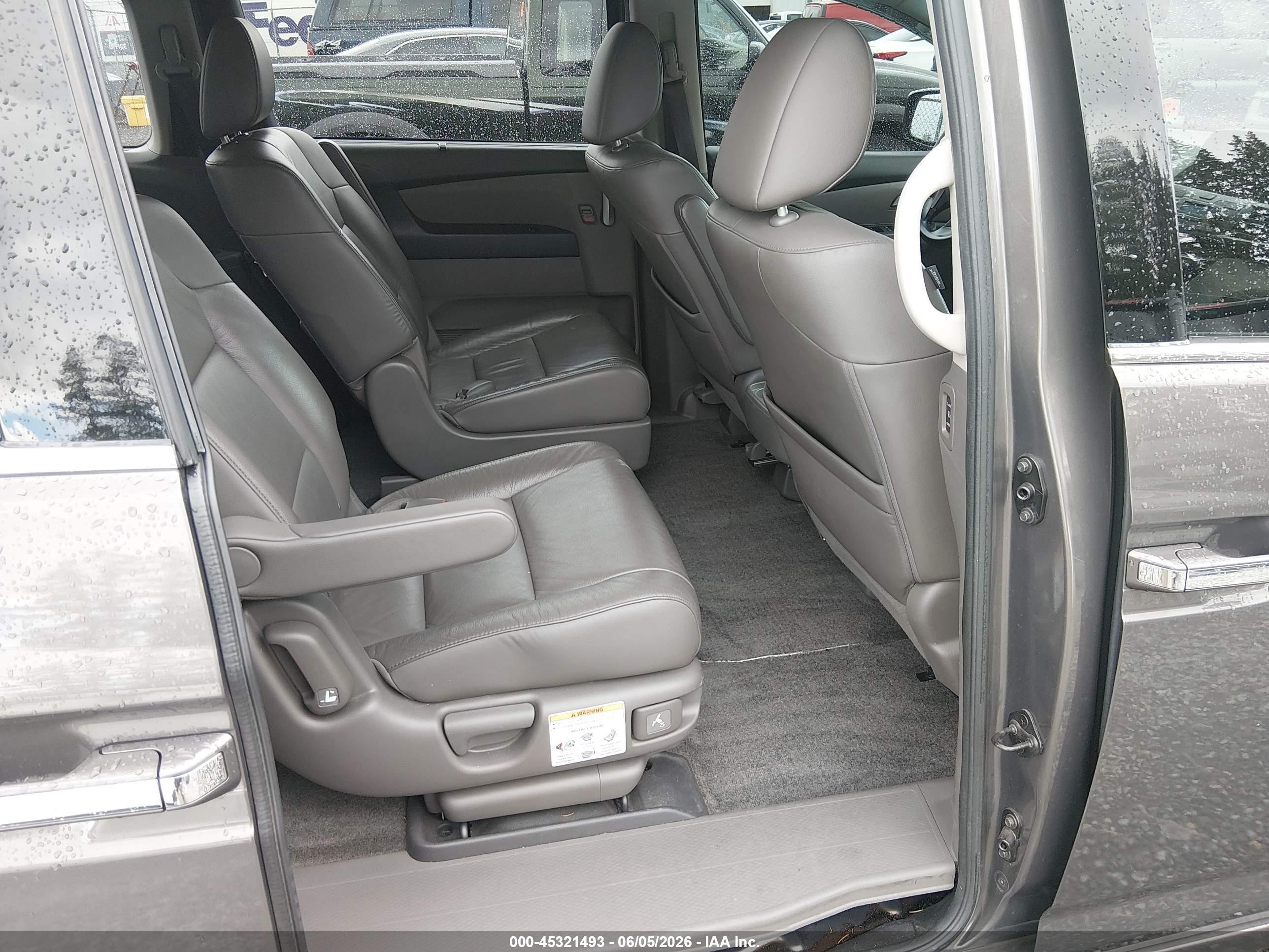 2012 Honda Odyssey Touring/touring Elite Gray vin: 5FNRL5H99CB070262