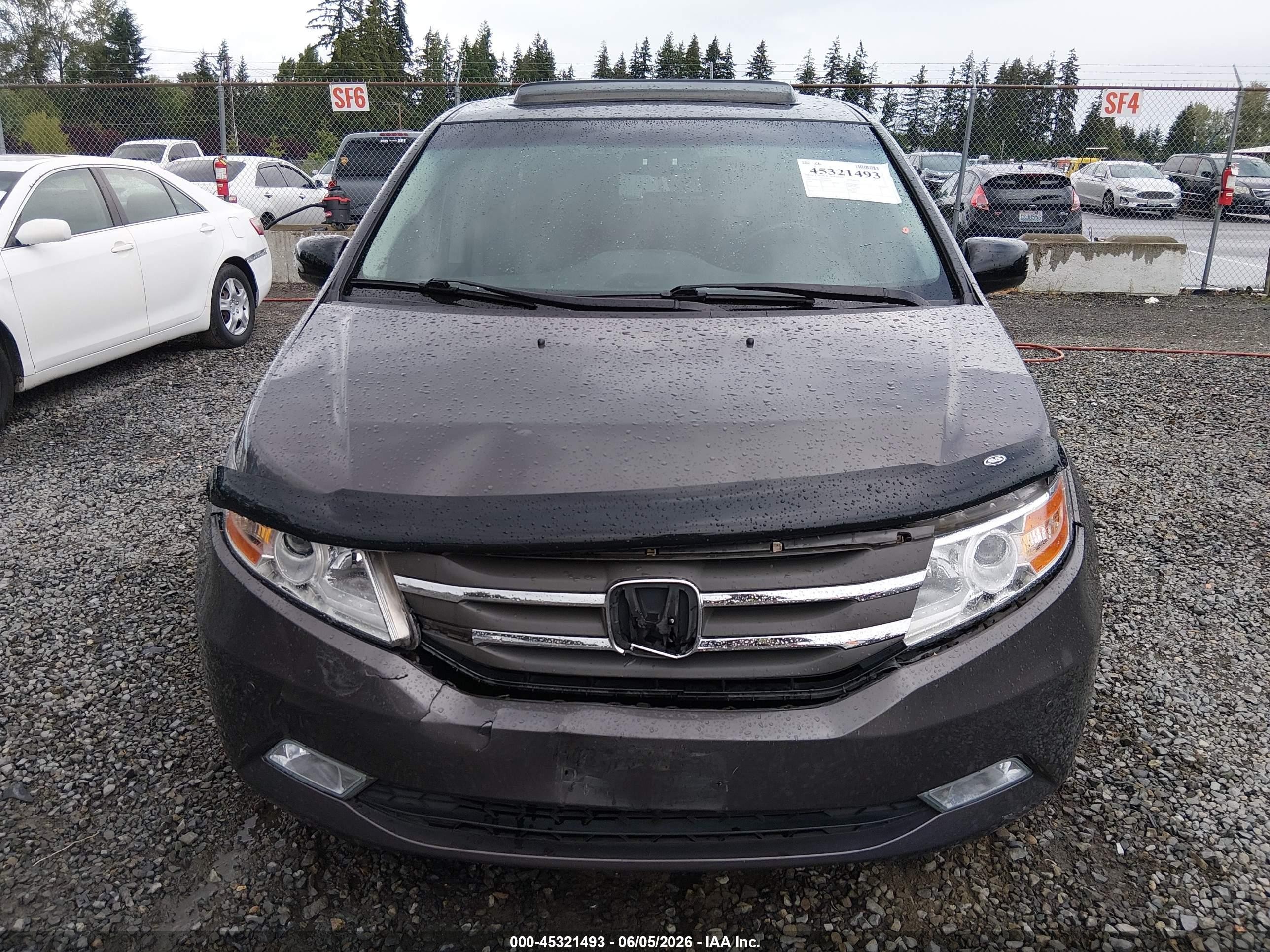 2012 Honda Odyssey Touring/touring Elite Gray vin: 5FNRL5H99CB070262