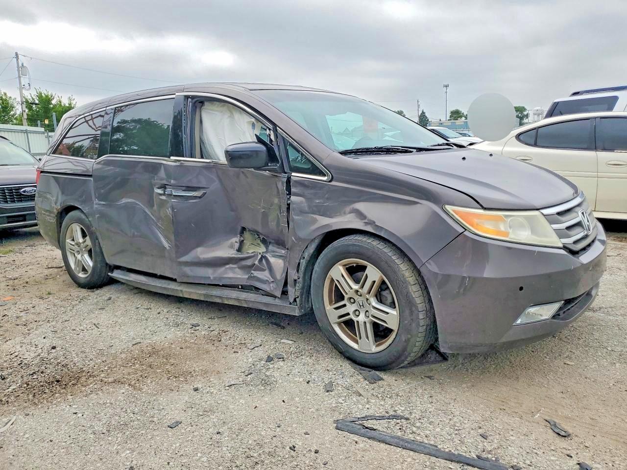 2012 Honda Odyssey Touring Gray vin: 5FNRL5H99CB071718