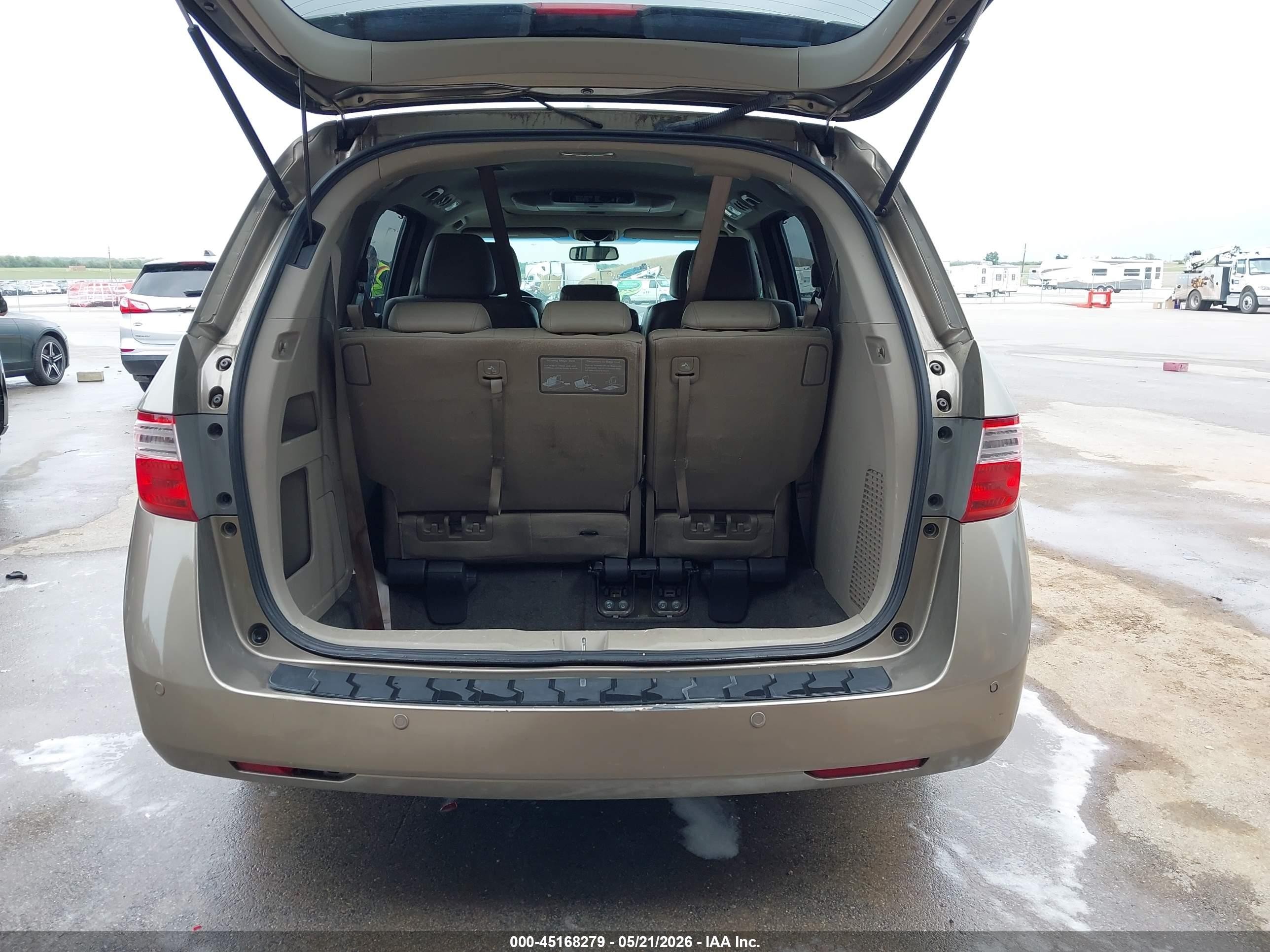 2012 Honda Odyssey Touring/touring Elite Brown vin: 5FNRL5H99CB071962