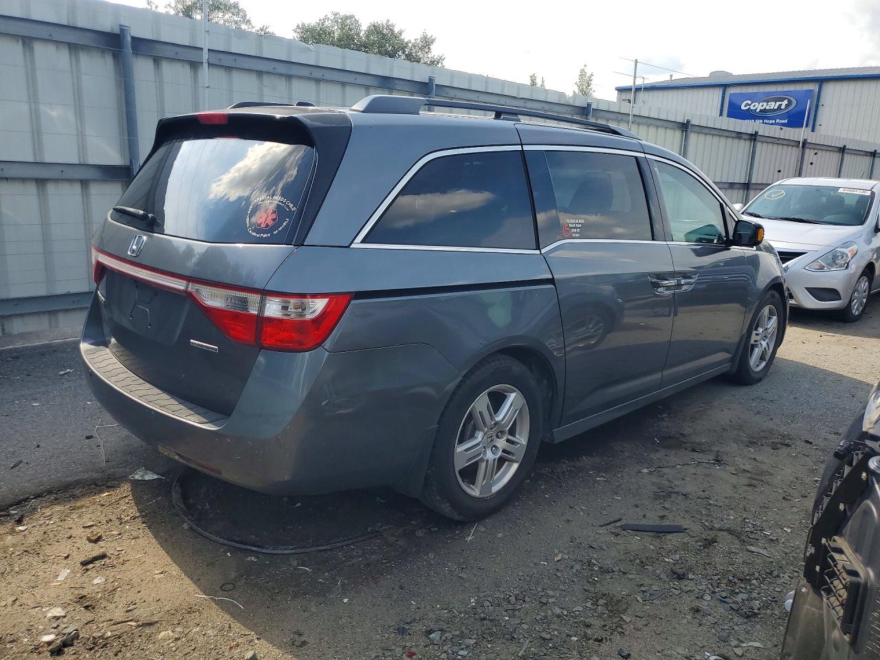 2012 Honda Odyssey Touring Gray vin: 5FNRL5H99CB075381