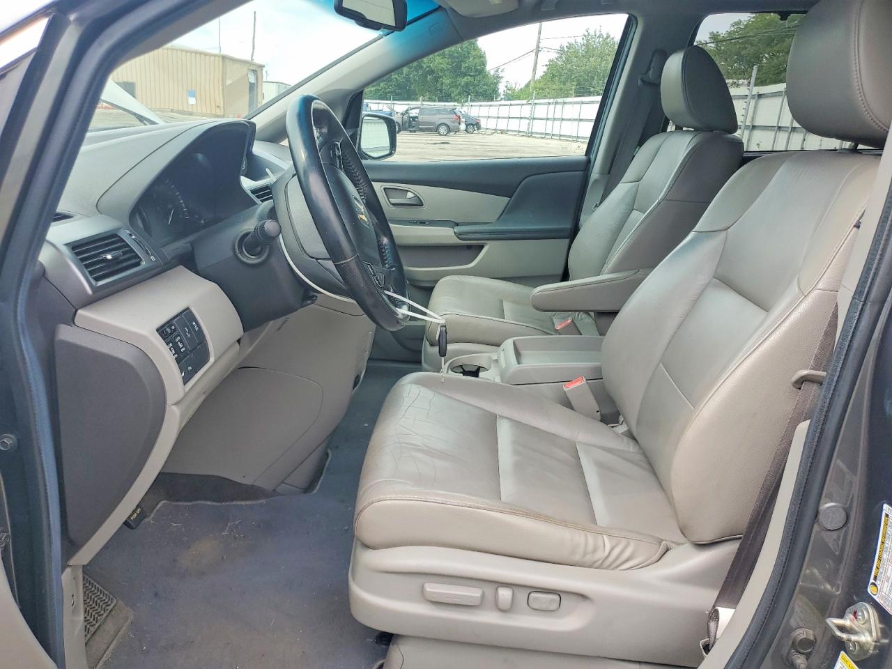2012 Honda Odyssey Touring Gray vin: 5FNRL5H99CB080824