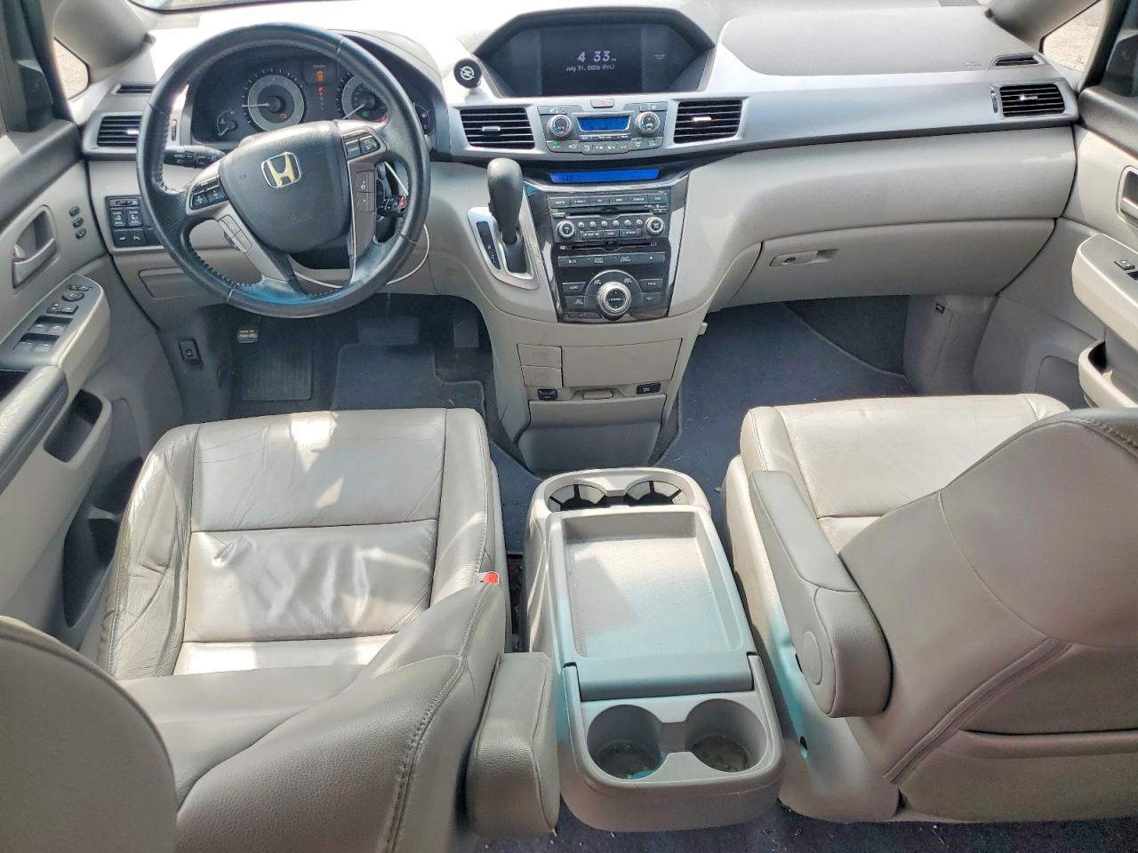 2012 Honda Odyssey Touring Gray vin: 5FNRL5H99CB080824