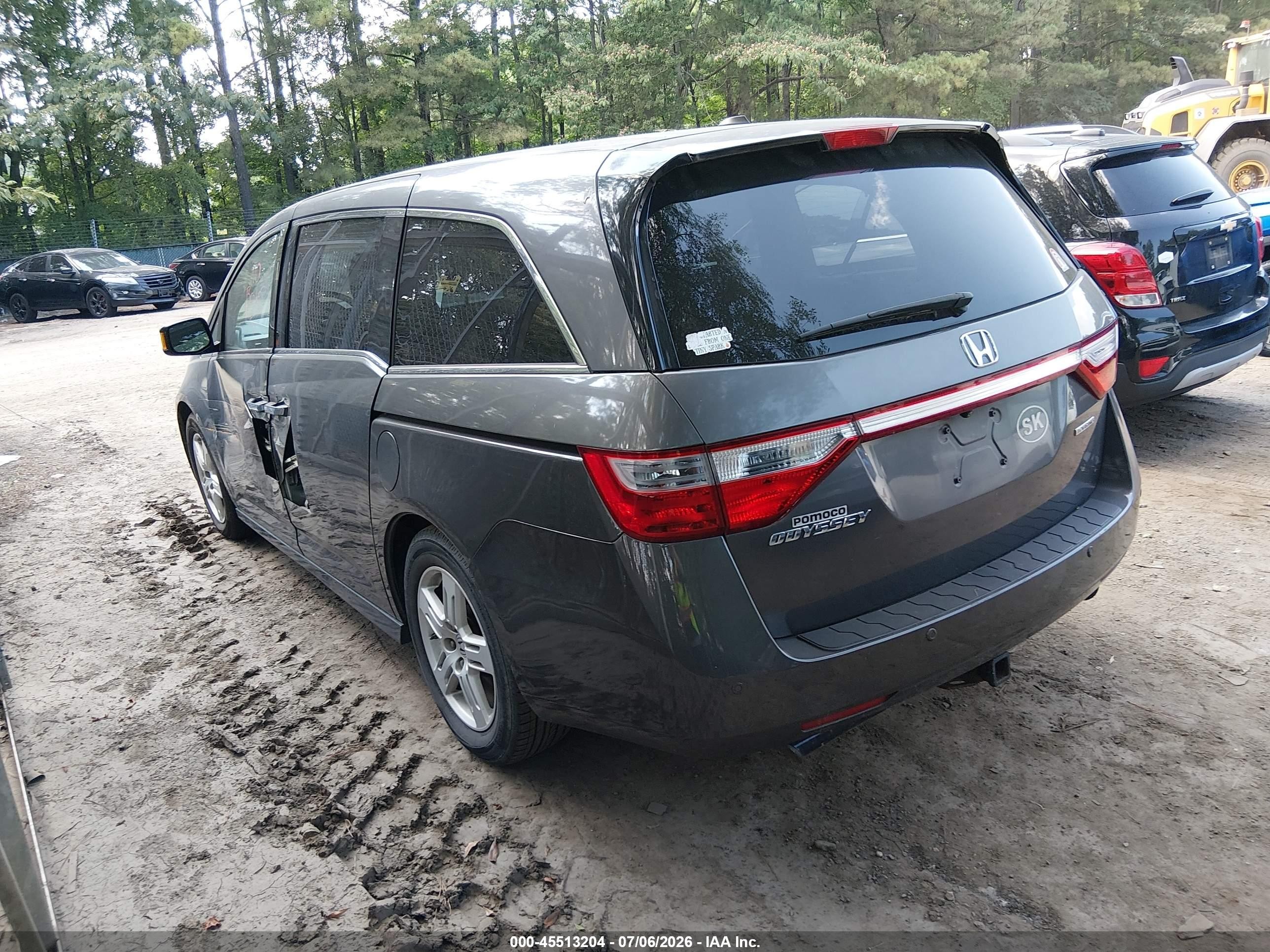 2013 Honda Odyssey Touring/touring Elite Gray vin: 5FNRL5H99DB011570
