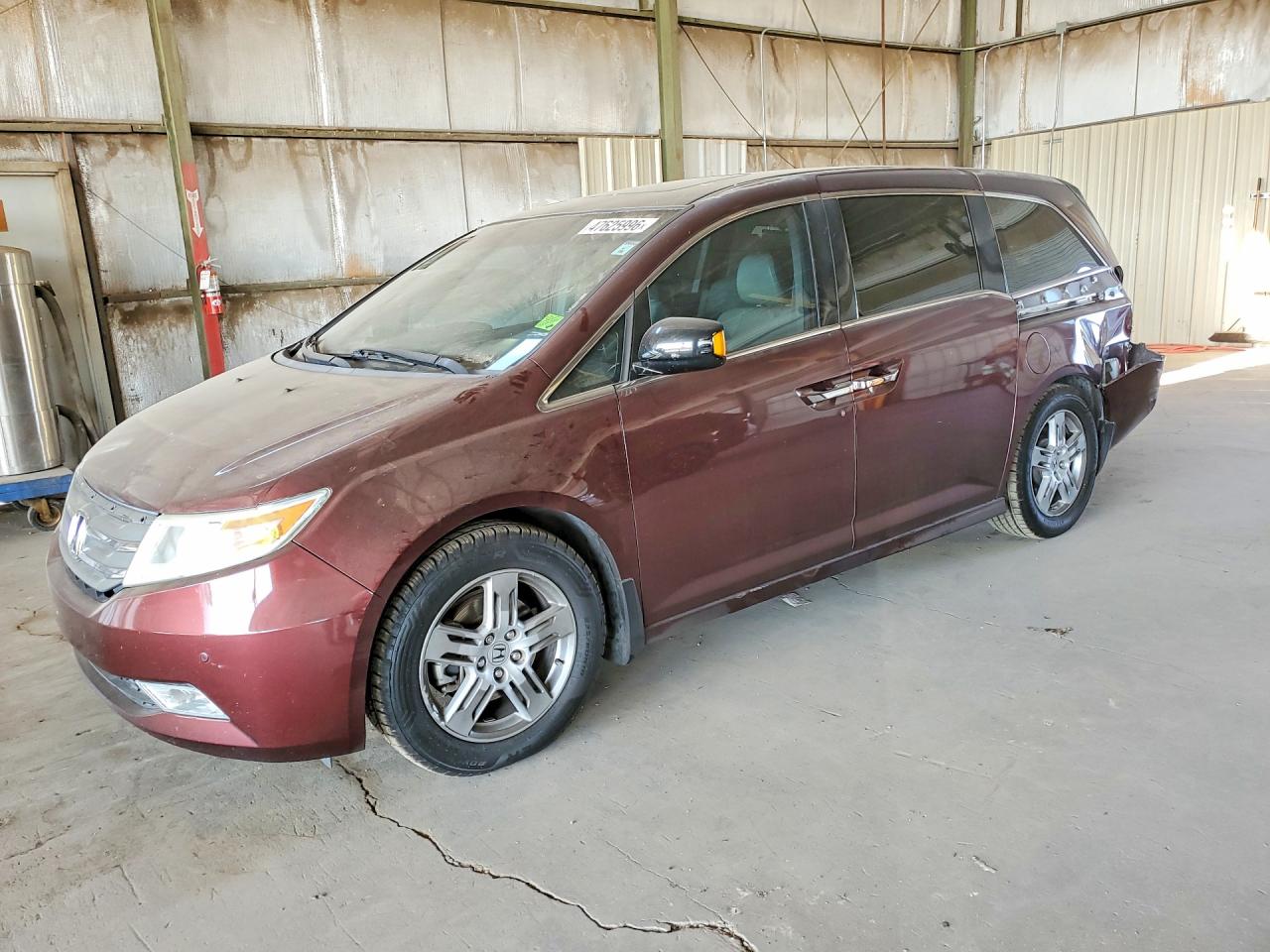 5FNRL5H99DB011598