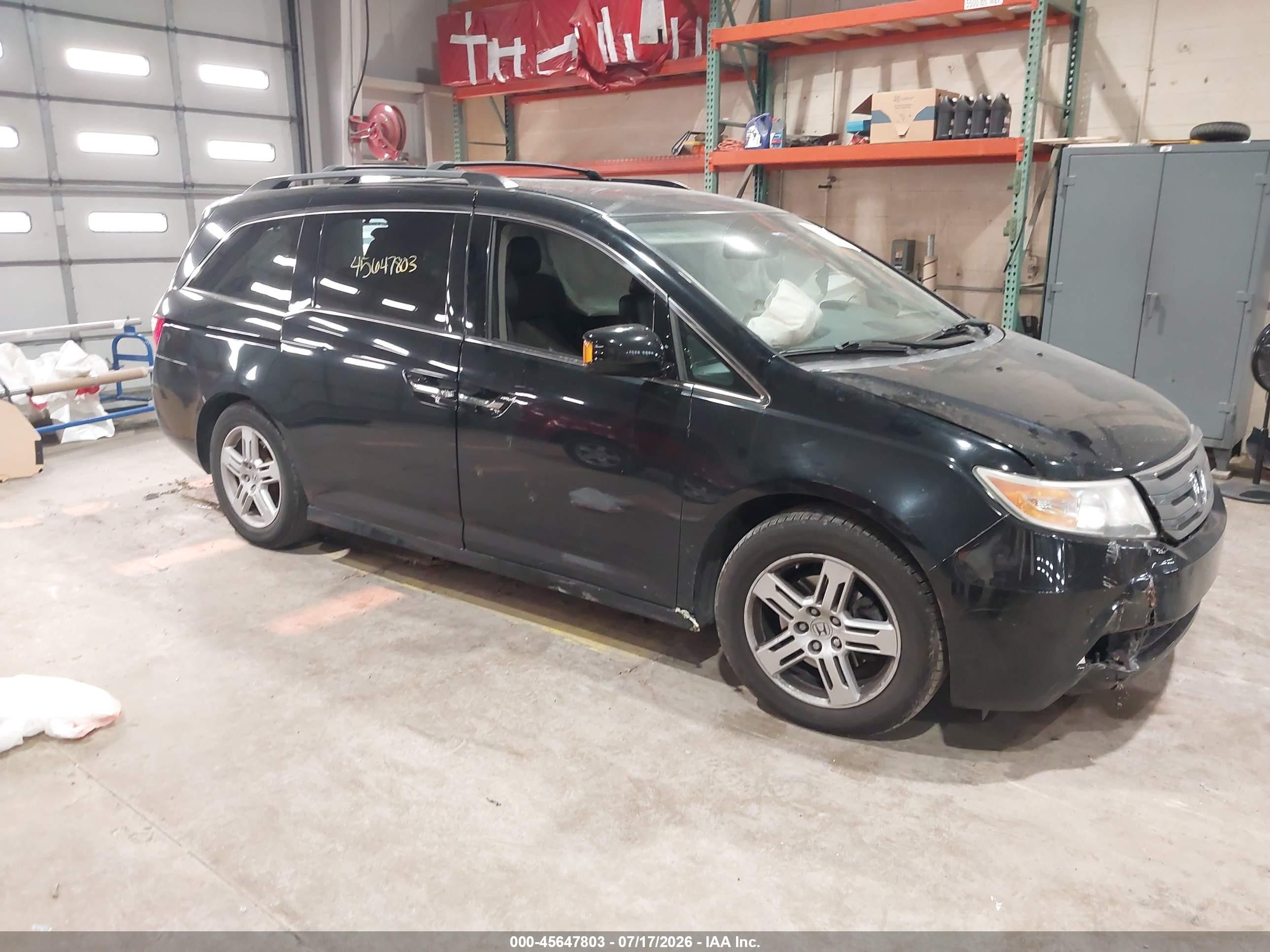 2013 Honda Odyssey Touring/touring Elite Black vin: 5FNRL5H99DB049316