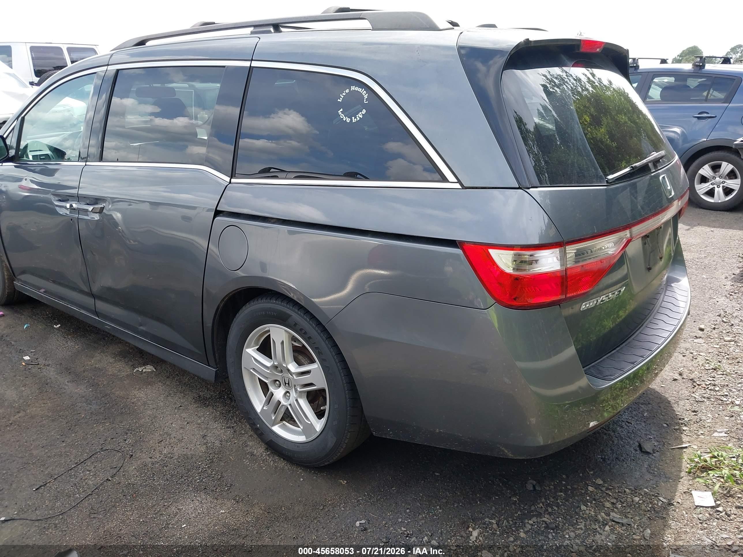2013 Honda Odyssey Touring/touring Elite Gray vin: 5FNRL5H99DB056086