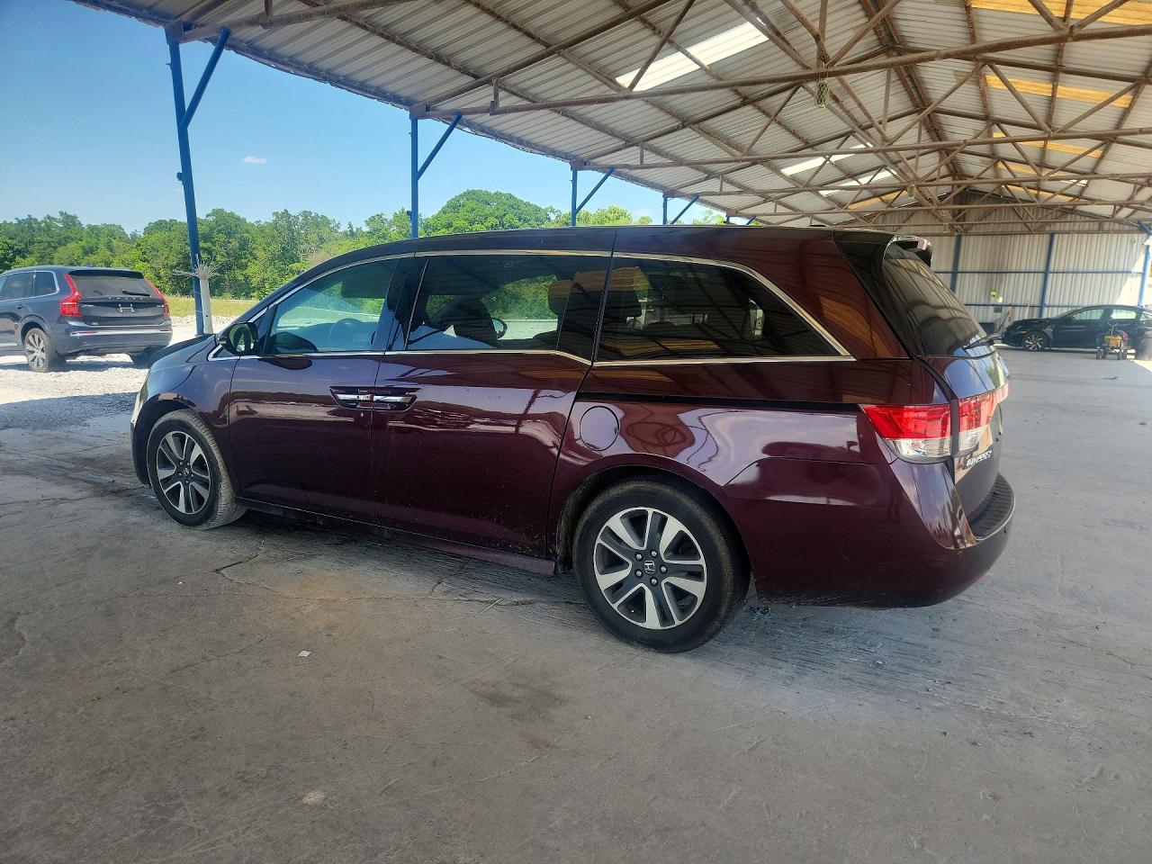 2014 Honda Odyssey Touring Black vin: 5FNRL5H99EB021937
