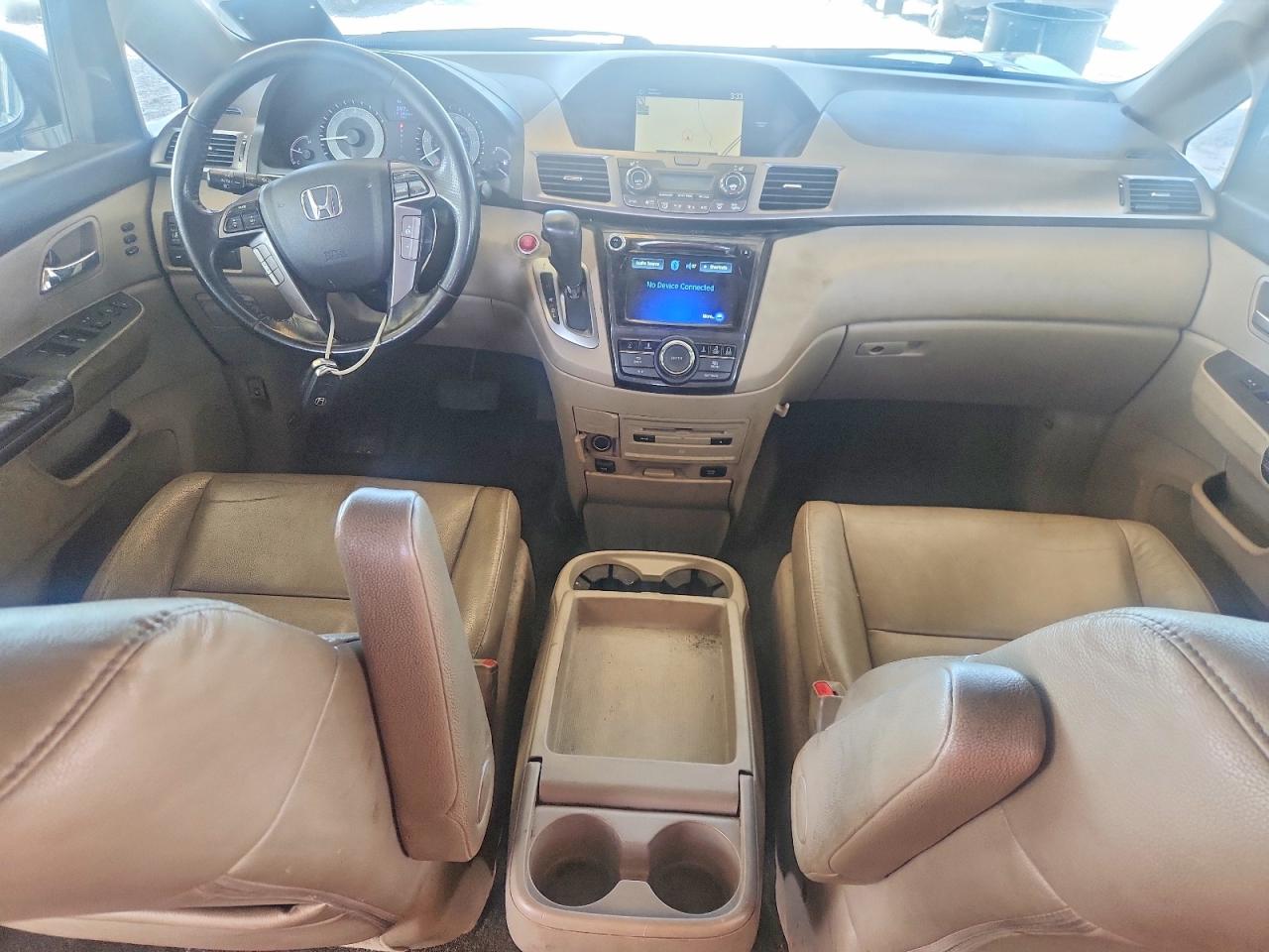 2014 Honda Odyssey Touring Black vin: 5FNRL5H99EB021937