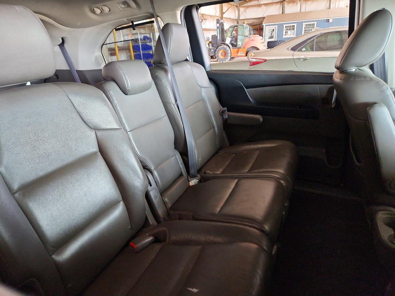 2014 Honda Odyssey Touring Белый vin: 5FNRL5H99EB042402