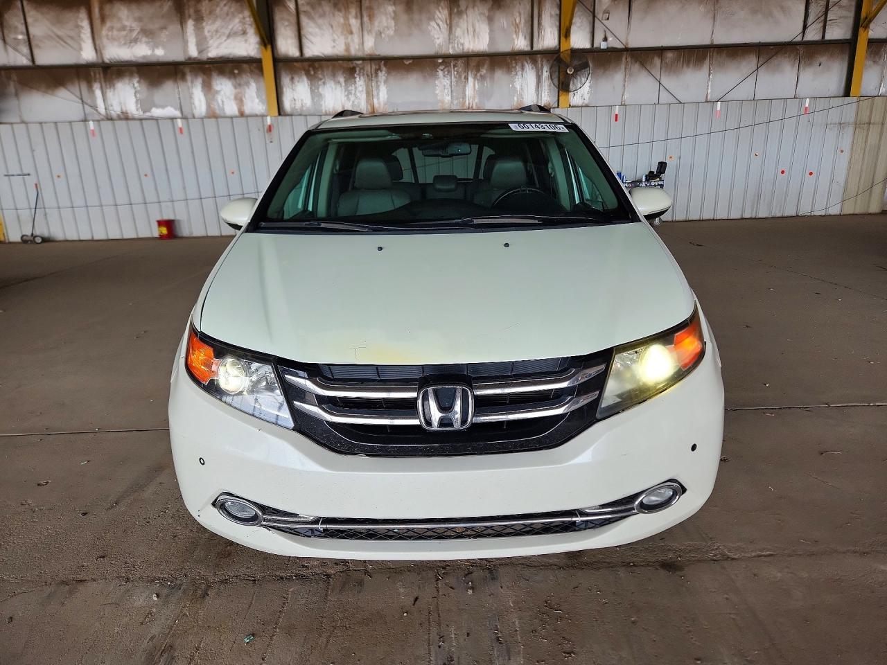 2014 Honda Odyssey Touring Белый vin: 5FNRL5H99EB042402