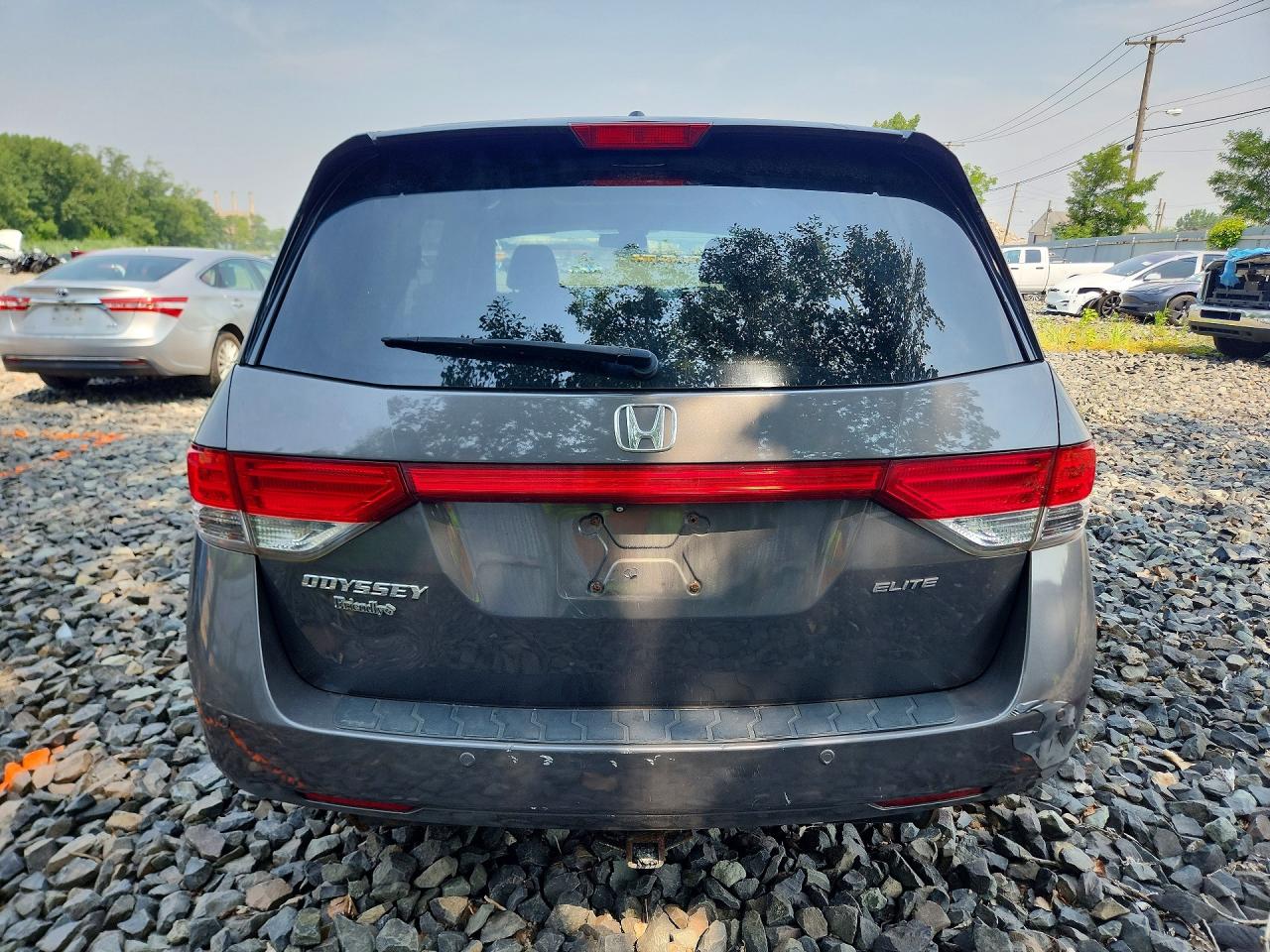 2014 Honda Odyssey Touring/touring Elite Gray vin: 5FNRL5H99EB111640