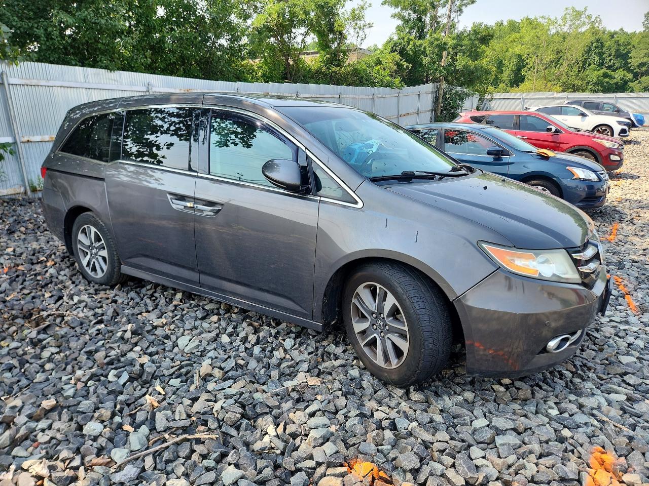 2014 Honda Odyssey Touring/touring Elite Gray vin: 5FNRL5H99EB111640
