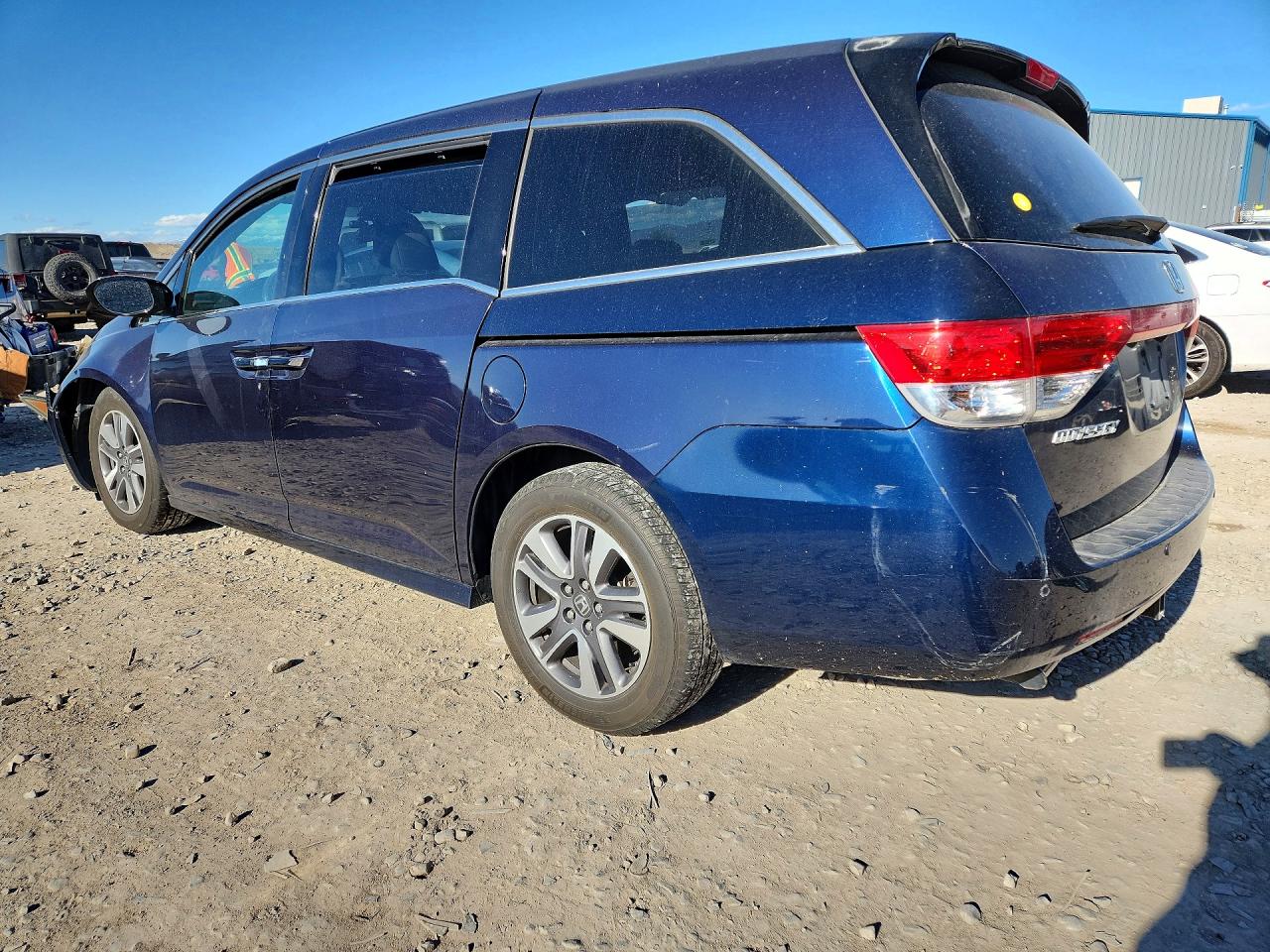 2015 Honda Odyssey Touring Blue vin: 5FNRL5H99FB013449